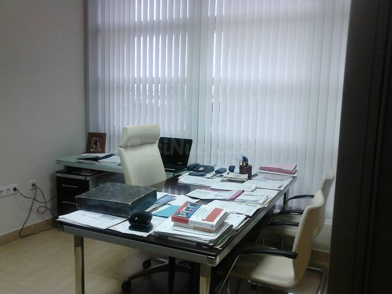 Oficina 125m² en alquiler - Loreto - Puntales - foto 5
