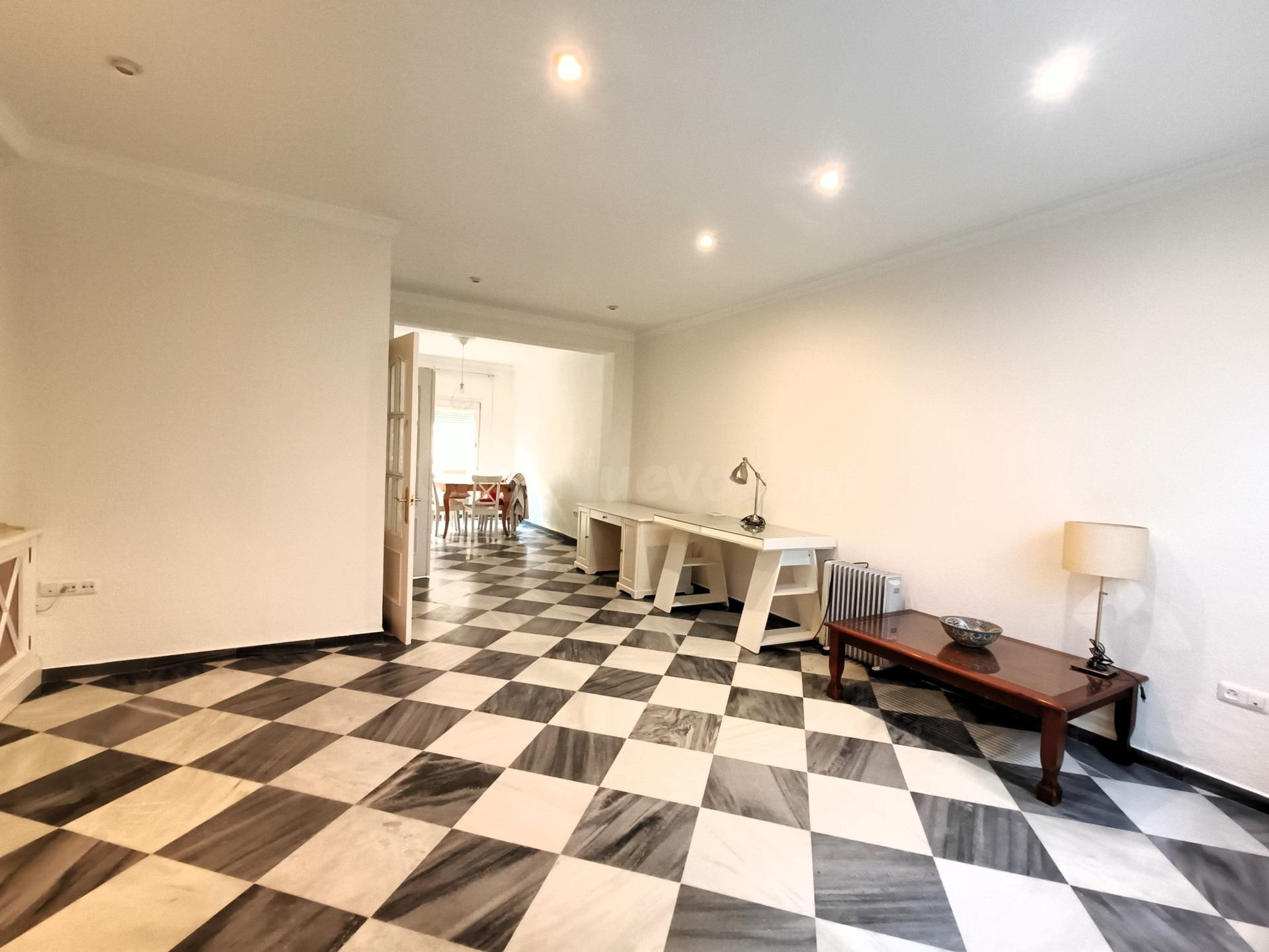 Vivienda unifamiliar en Chiclana - foto 5