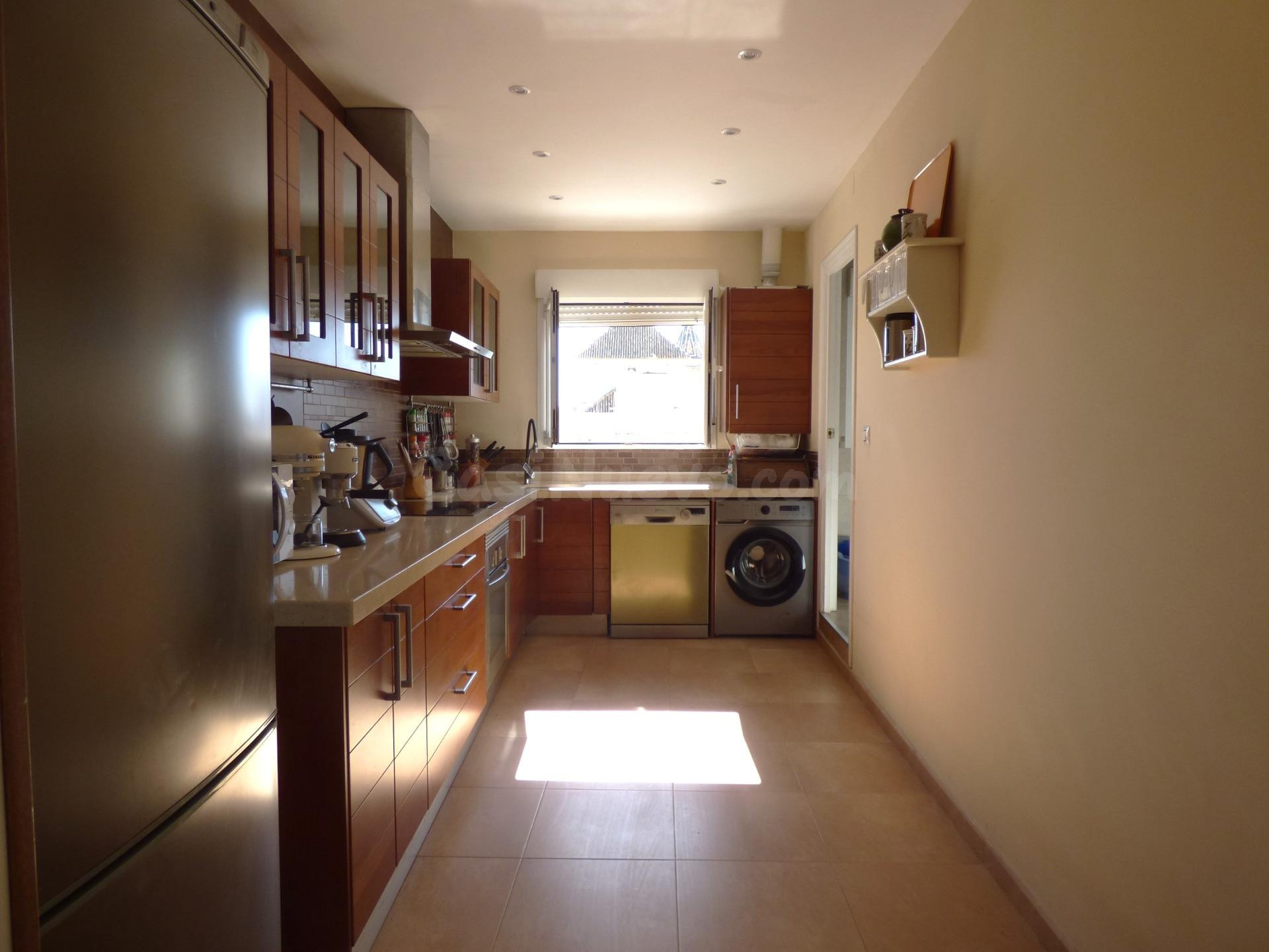 Espacio, luz y una buena ubicación - foto 3