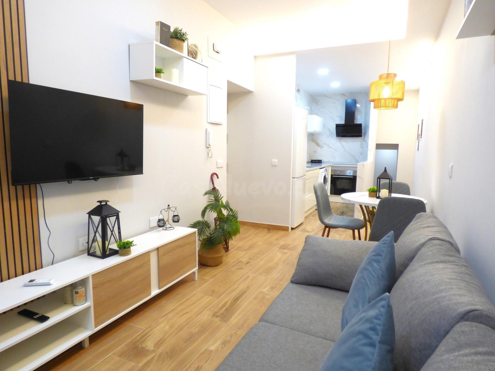 Apartamento reformado  junto a Plaza San Antonio
