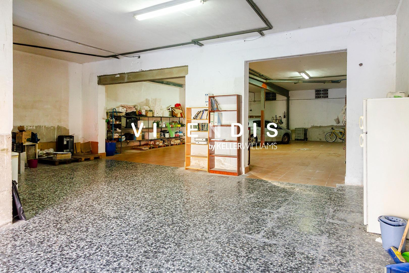 Almacén 219m² en venta - La Solana