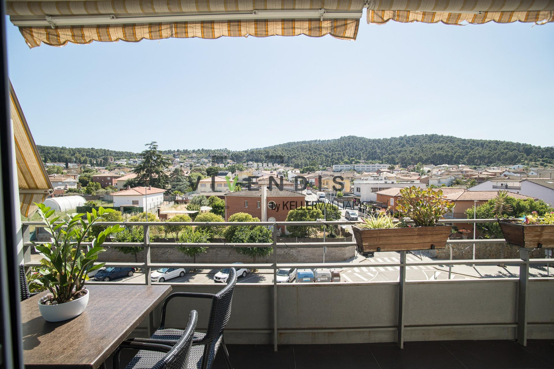 Amplio Piso en Sant Andreu de la Barca - Ideal para Familias - foto 3