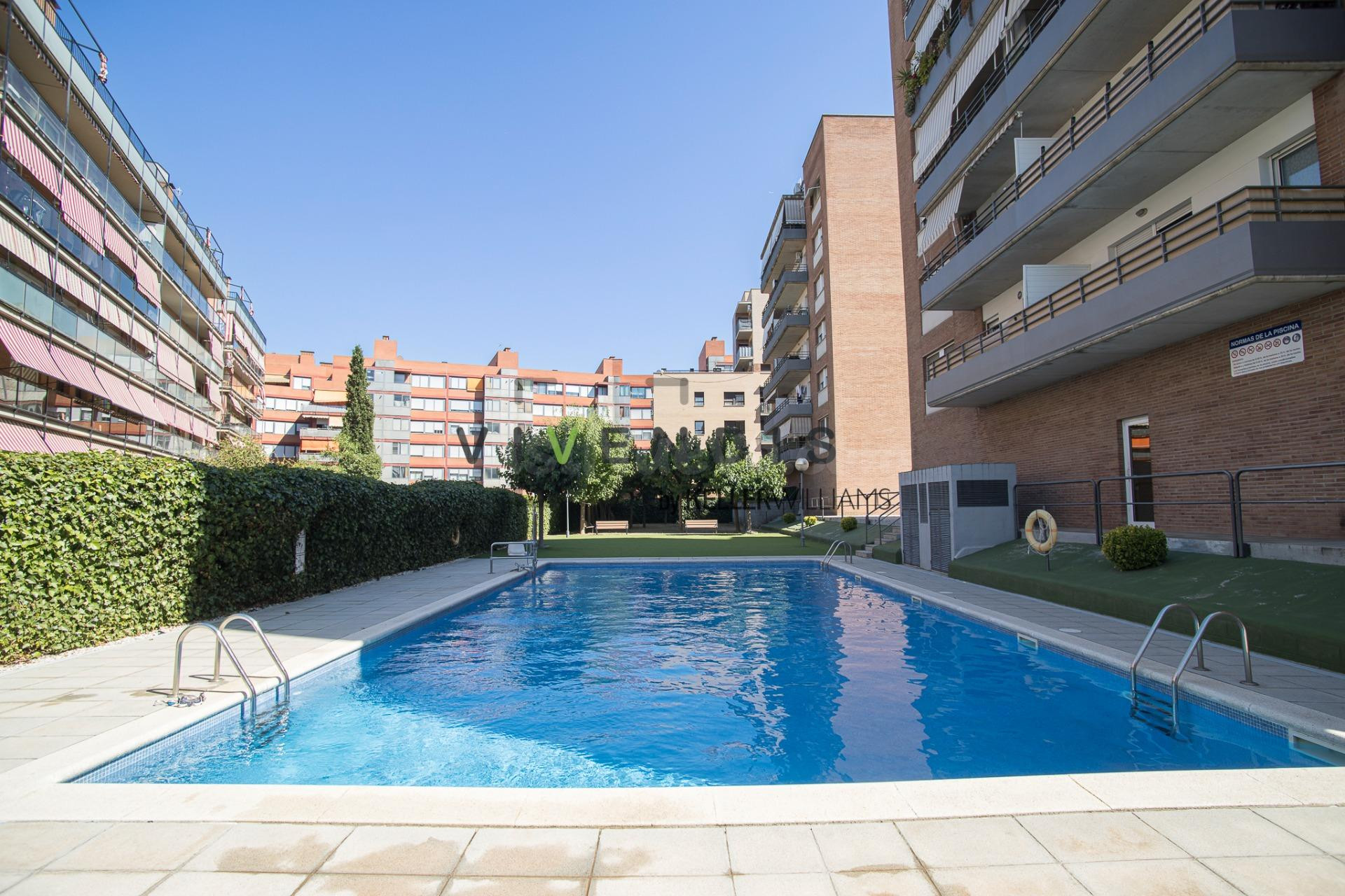 Amplio Piso en Sant Andreu de la Barca - Ideal para Familias - foto 4