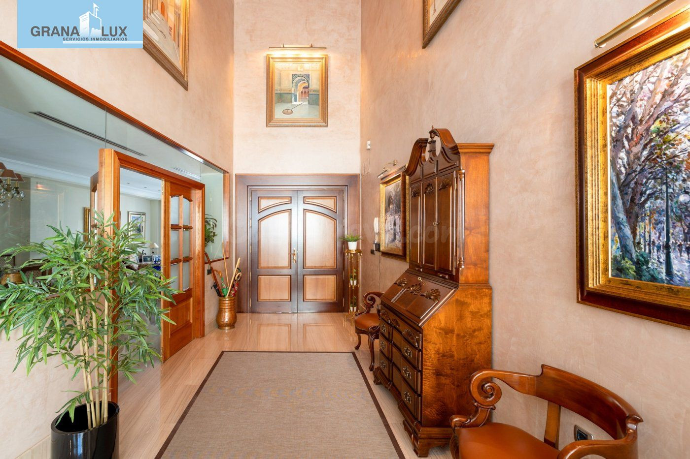 A la venta Chalet de lujo en Granada - foto 2