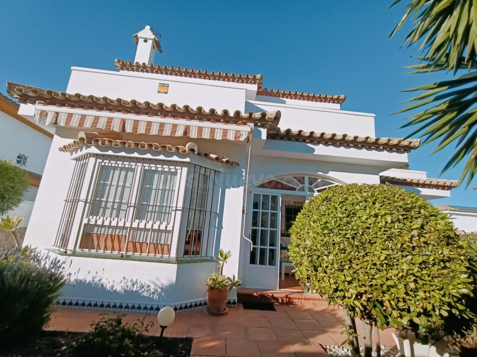 ESPECTACULAR CHALET EN COSTA SANCTI PETRI - foto 5