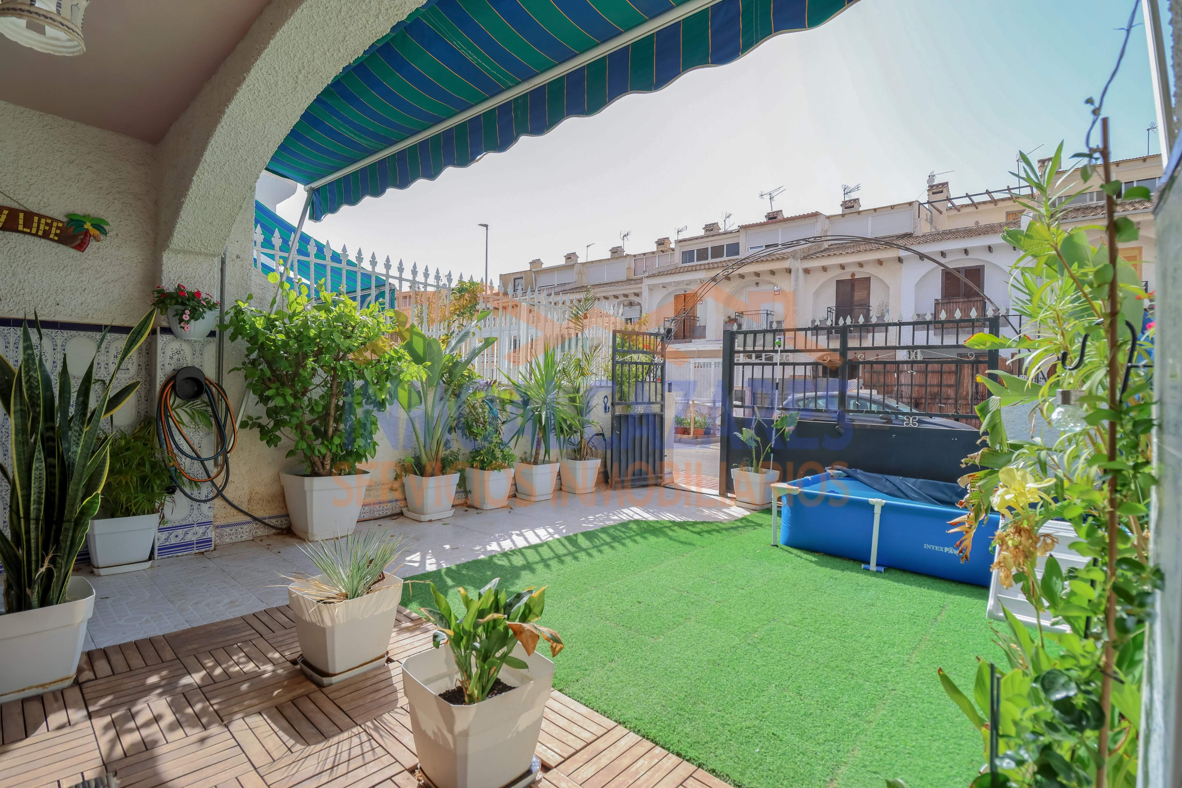 ESPECTACULAR BUNGALOW EN PLANTA BAJA DE 2 DORMITORIOS, CON A - foto 3