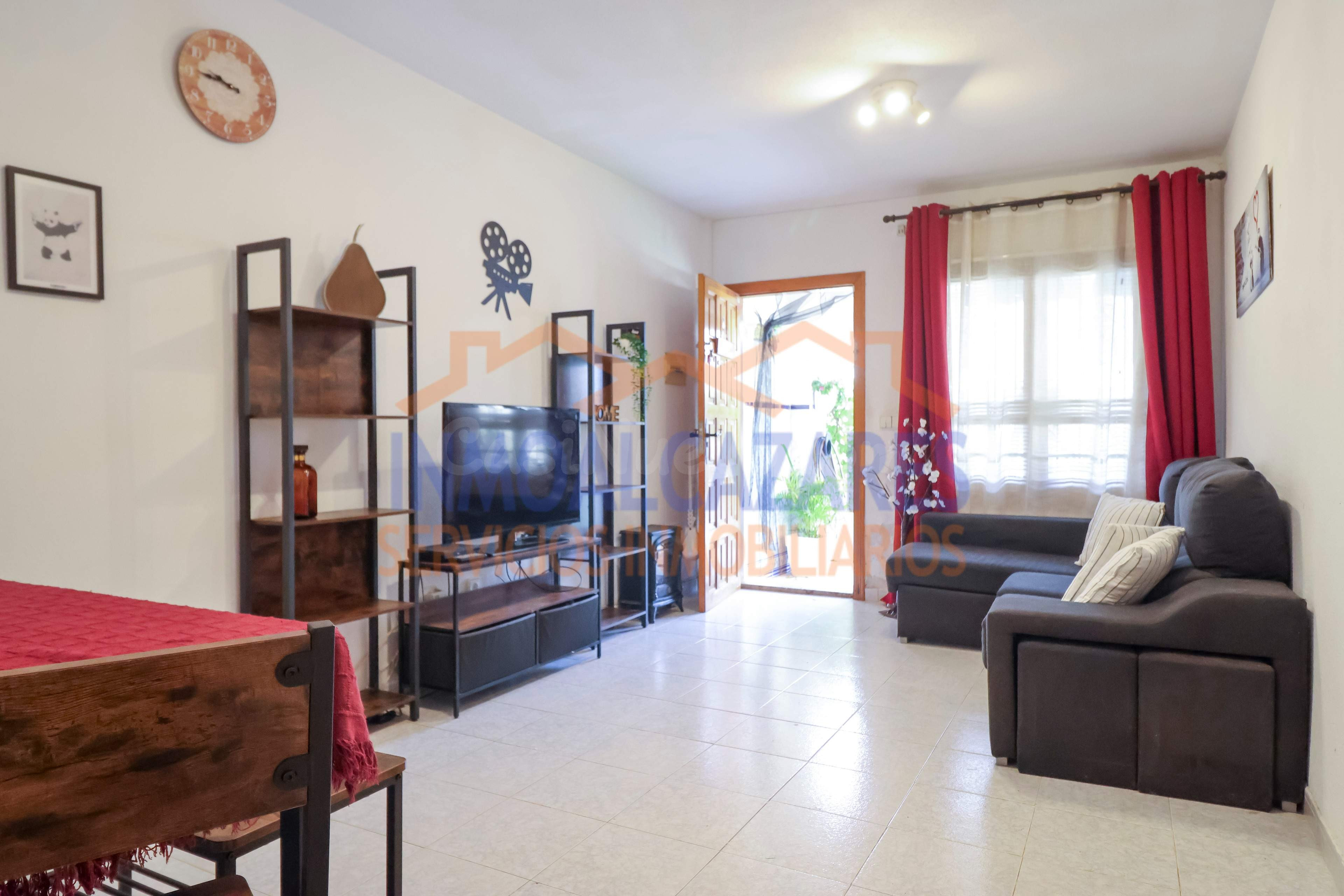 ESPECTACULAR BUNGALOW EN PLANTA BAJA DE 2 DORMITORIOS, CON A - foto 5