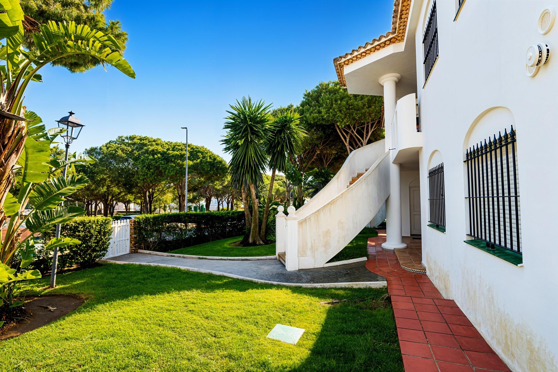 MAGNIFICO APARTAMENTO EN LA BARROSA