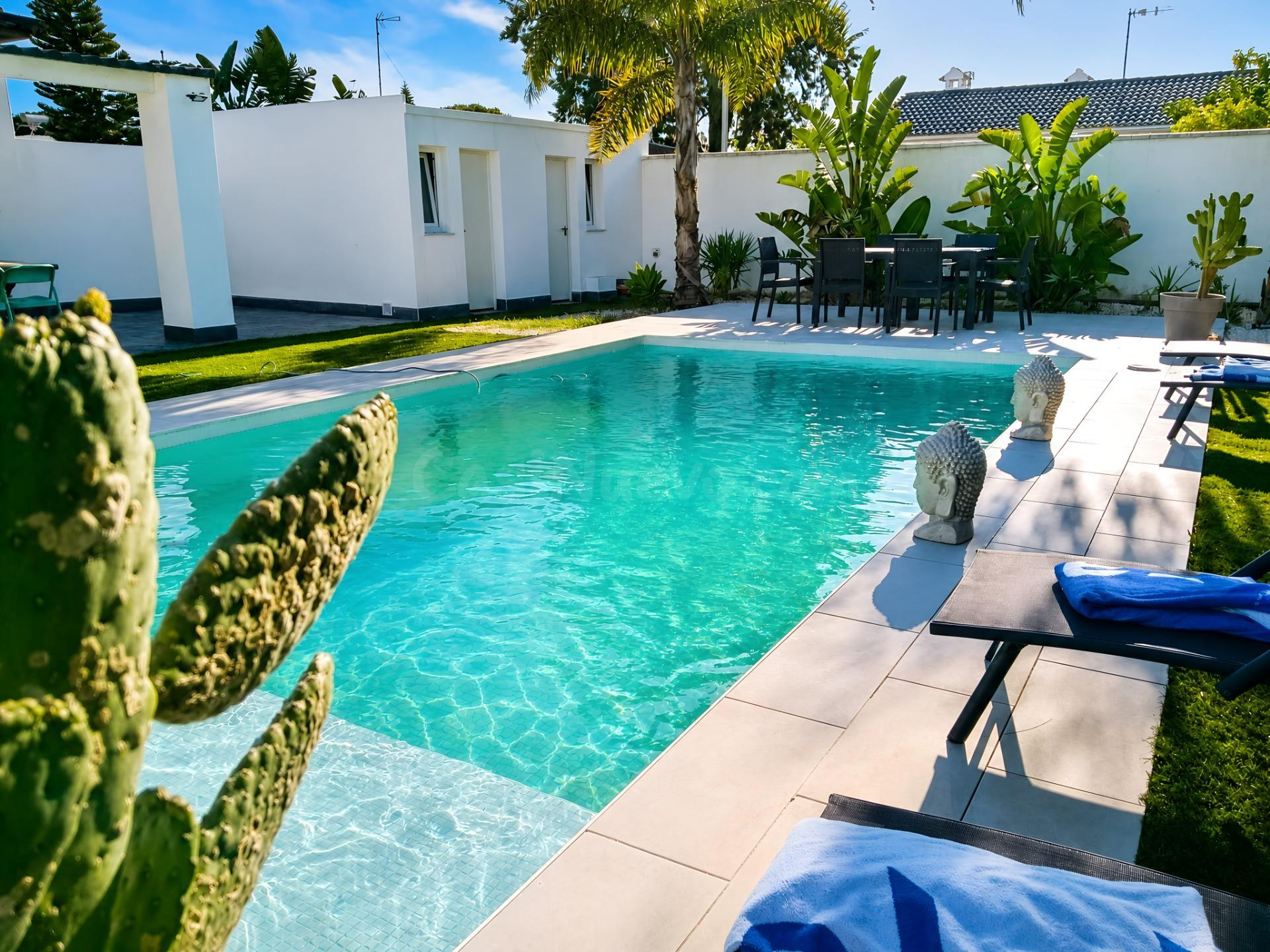 ESPECTACULAR CHALET EN LAS RAPACES
