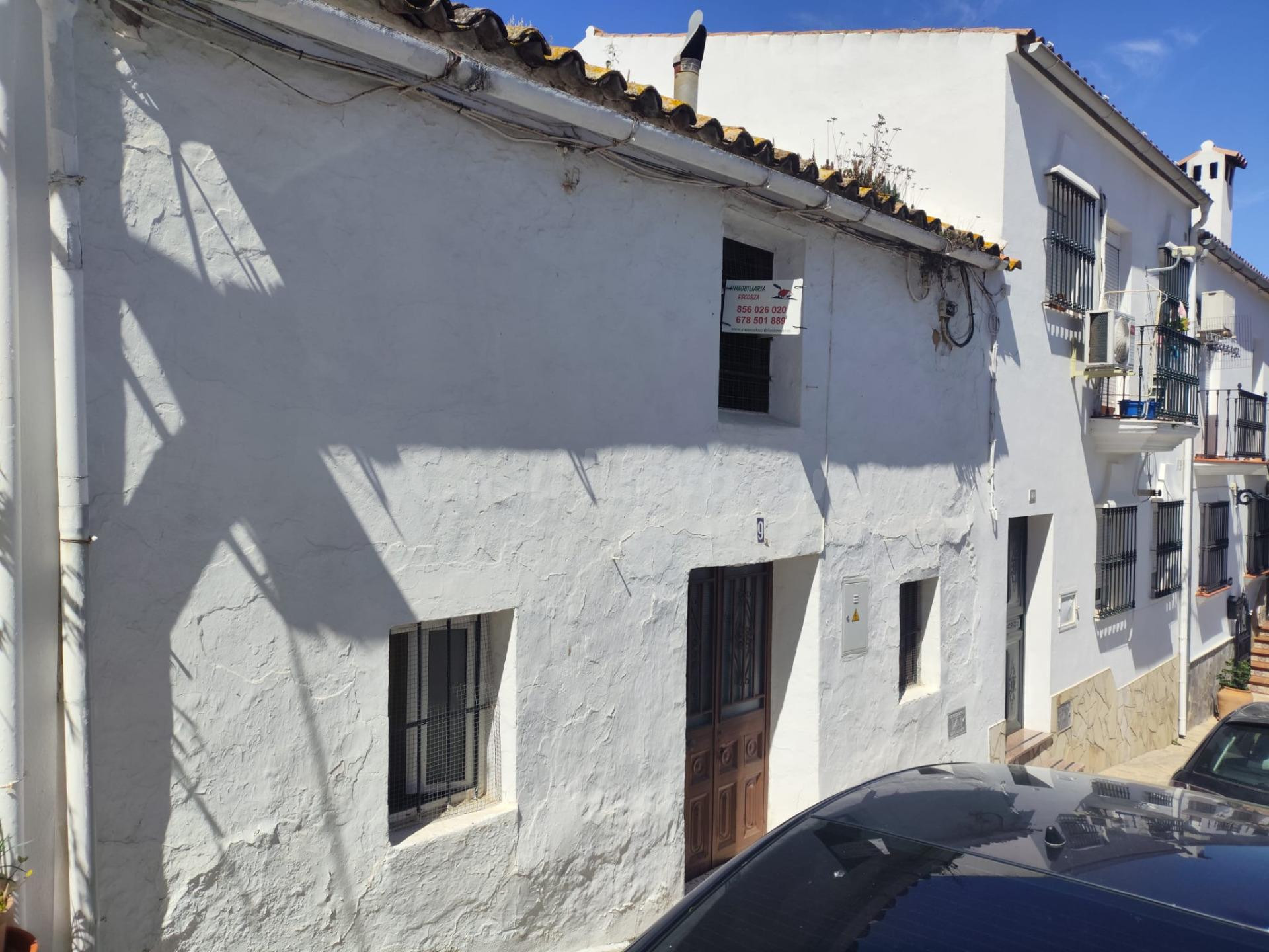 SE VENDE CASA EN EL CENTRO DE ZAHARA
