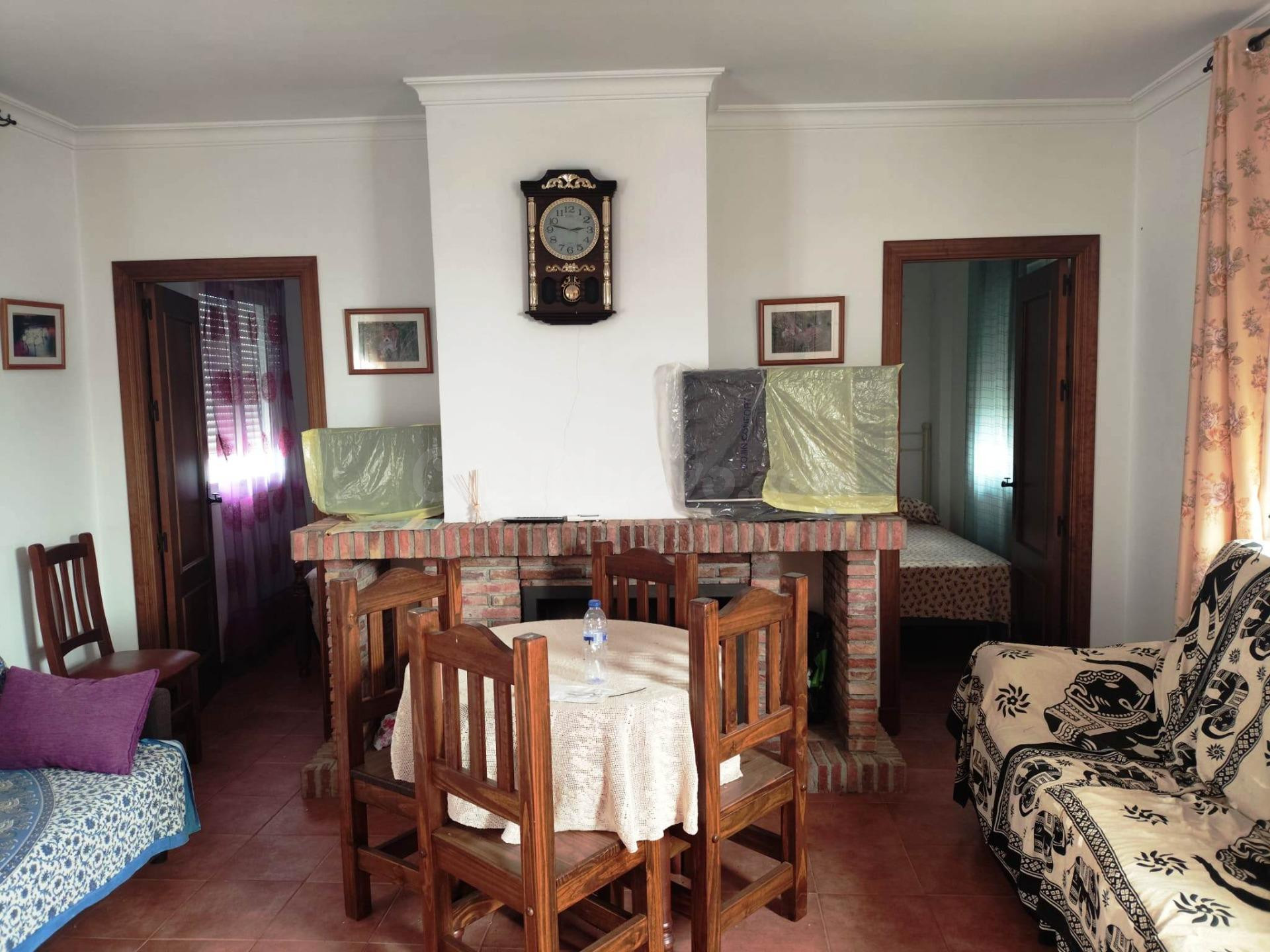 SE VENDE PISO EN ZAHARA DE LA SIERRA