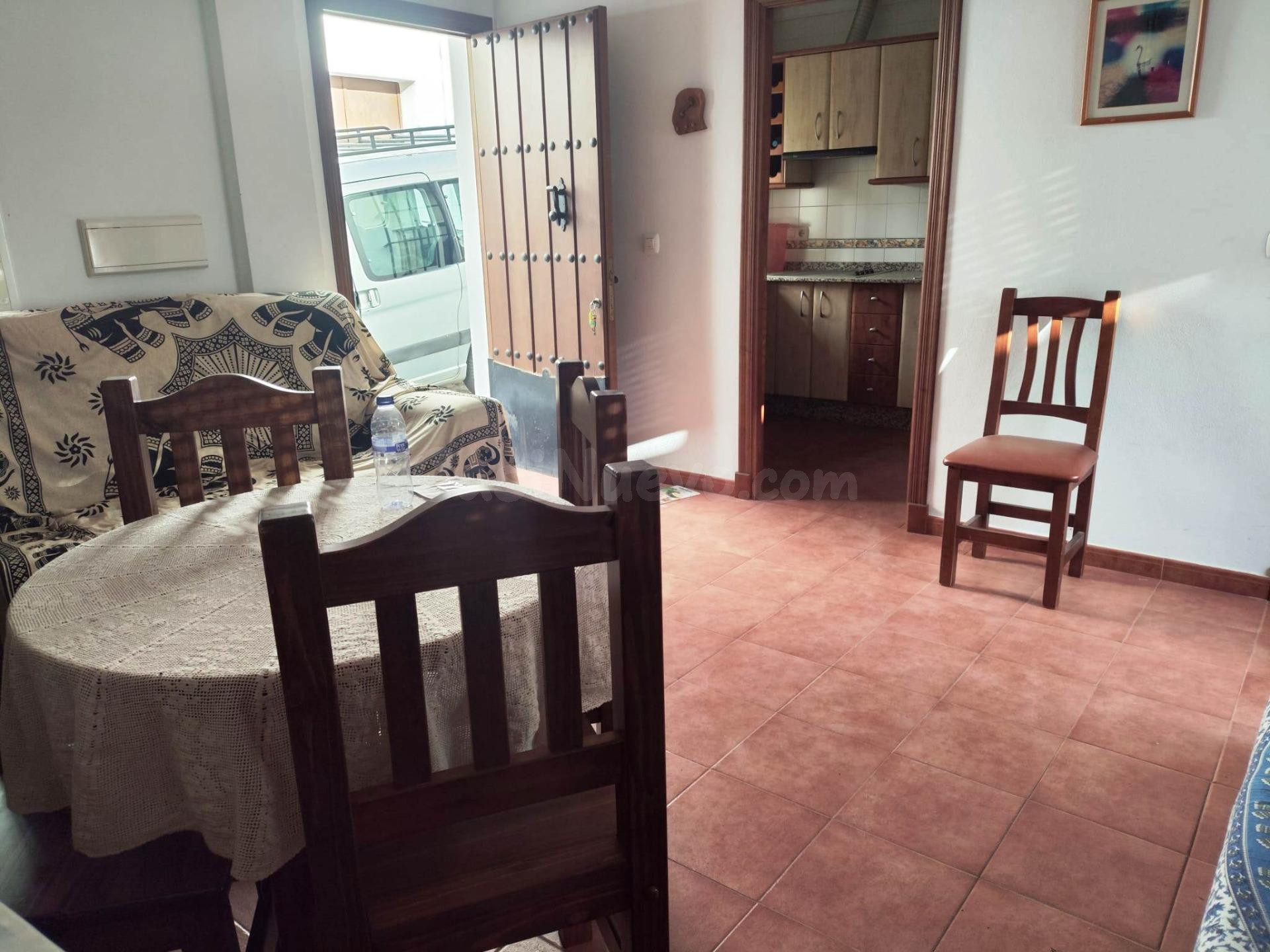 SE VENDE PISO EN ZAHARA DE LA SIERRA - foto 2