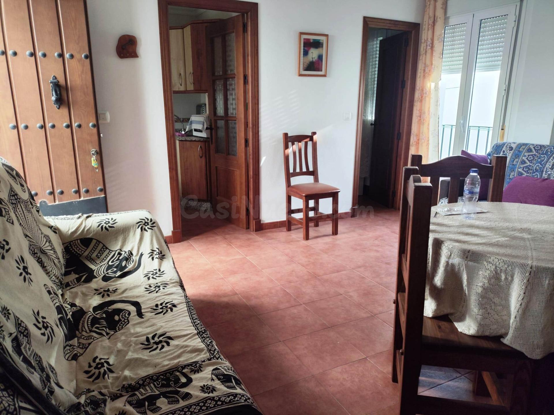 SE VENDE PISO EN ZAHARA DE LA SIERRA - foto 3