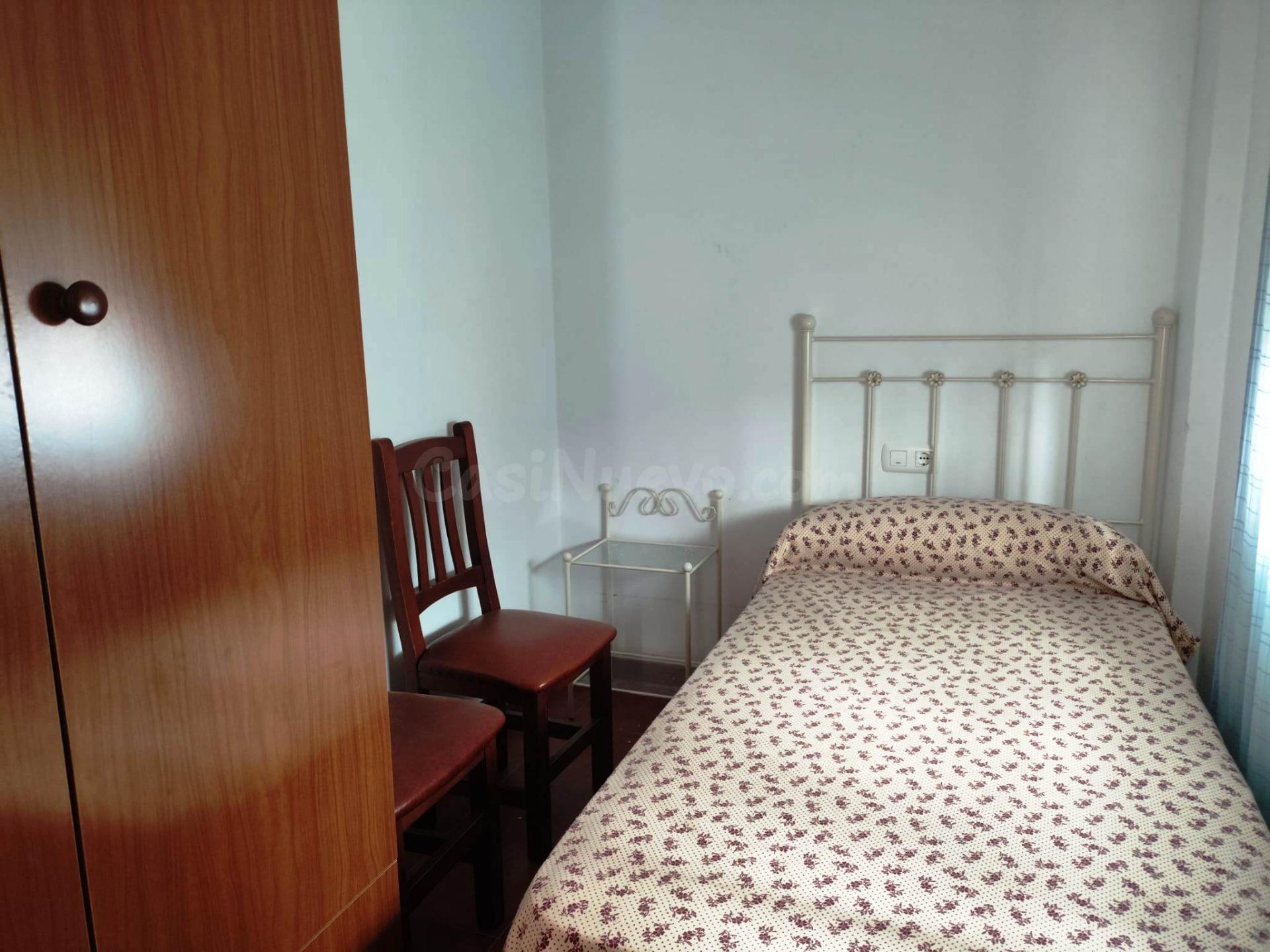 SE VENDE PISO EN ZAHARA DE LA SIERRA - foto 5