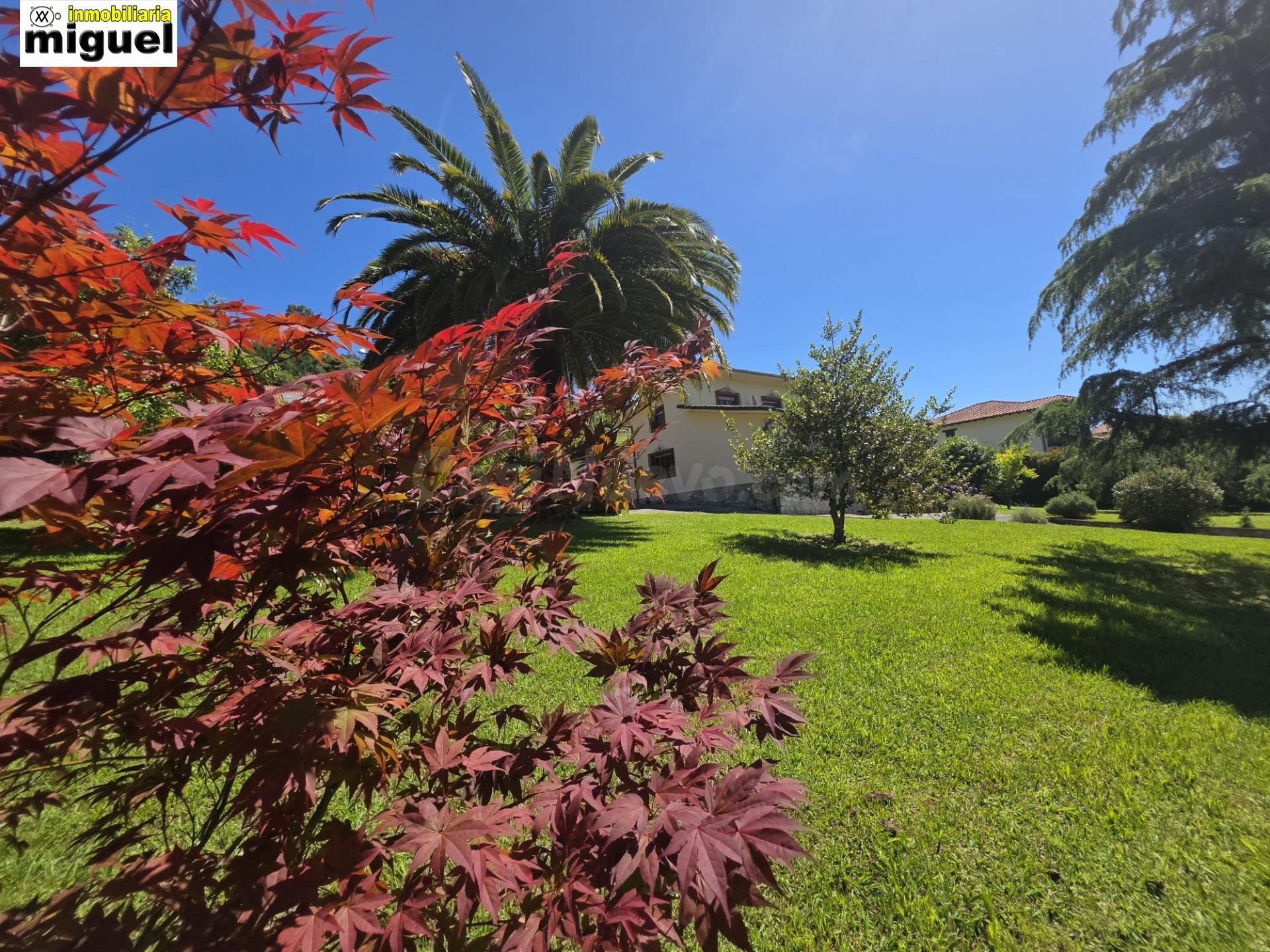 Chalet con parcela edificable de 2.476 m2 a 4 km de la Playa de La Franca | Tresgrandas (Llanes, Asturias) - foto 2