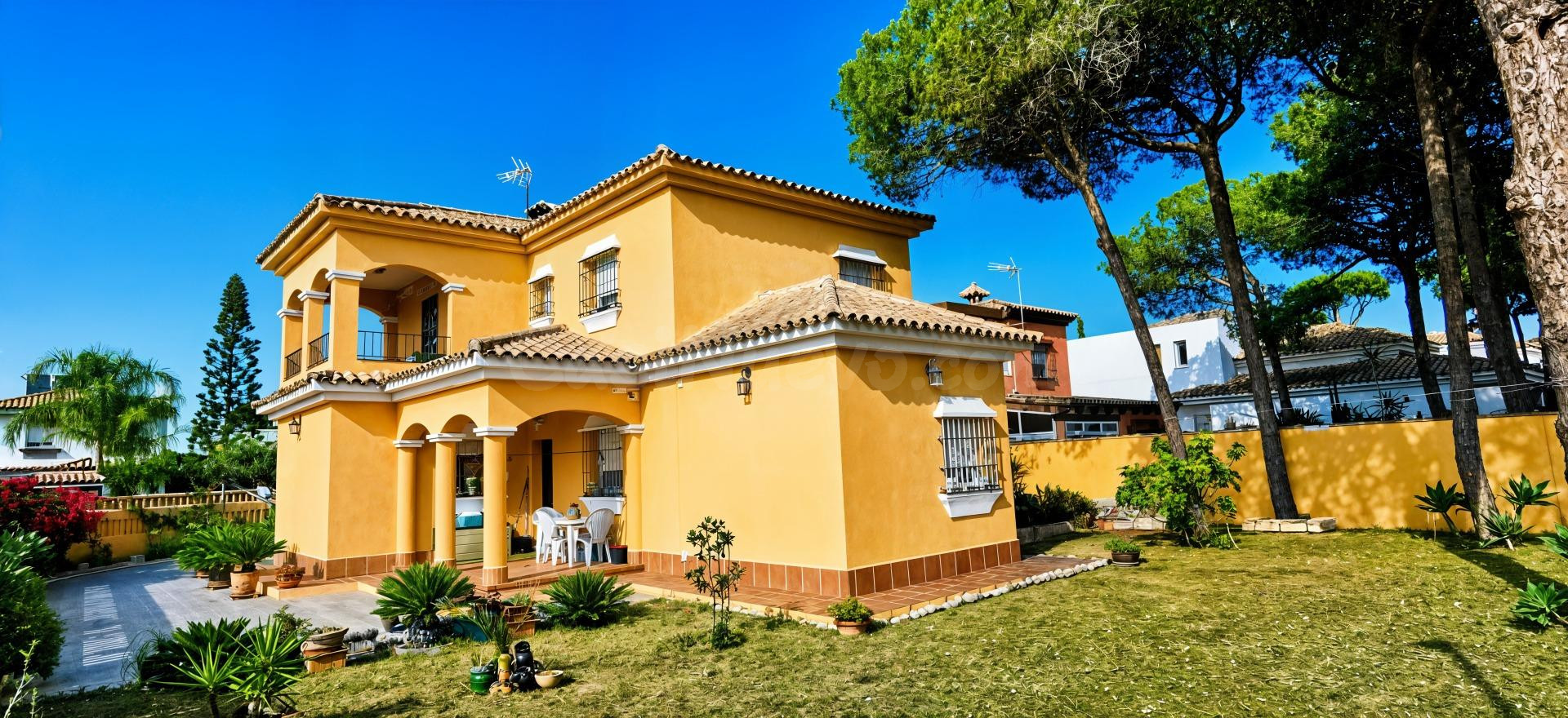 Chalet independiente a solo 350 metros del mar en Costa de S - foto 4