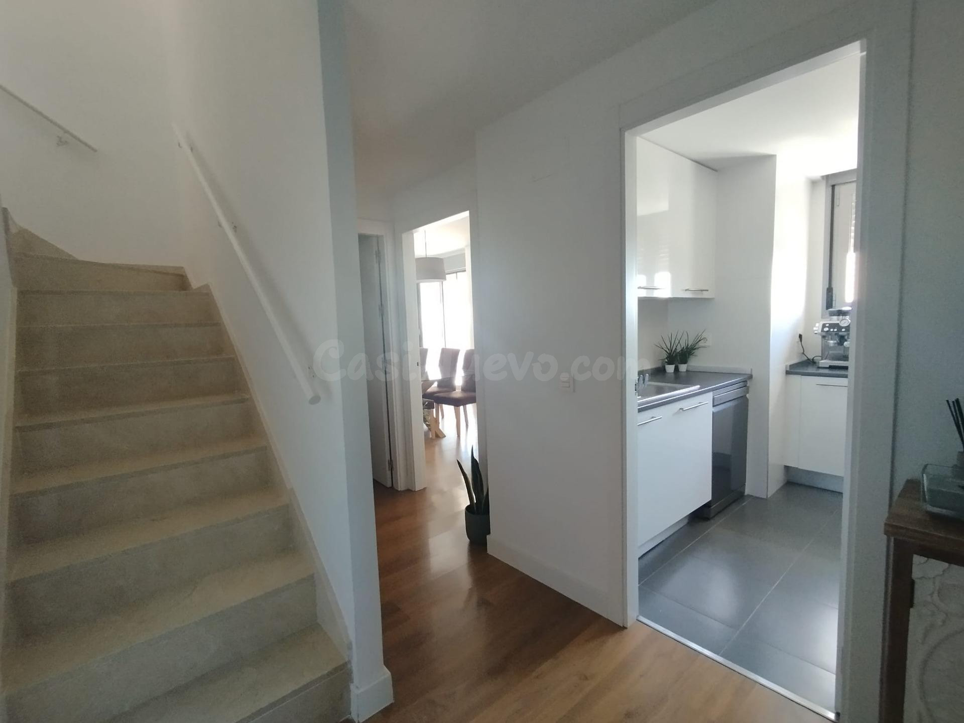 Exclusivo ático dúplex de diseño, luz y confort con dos terrazas - foto 2