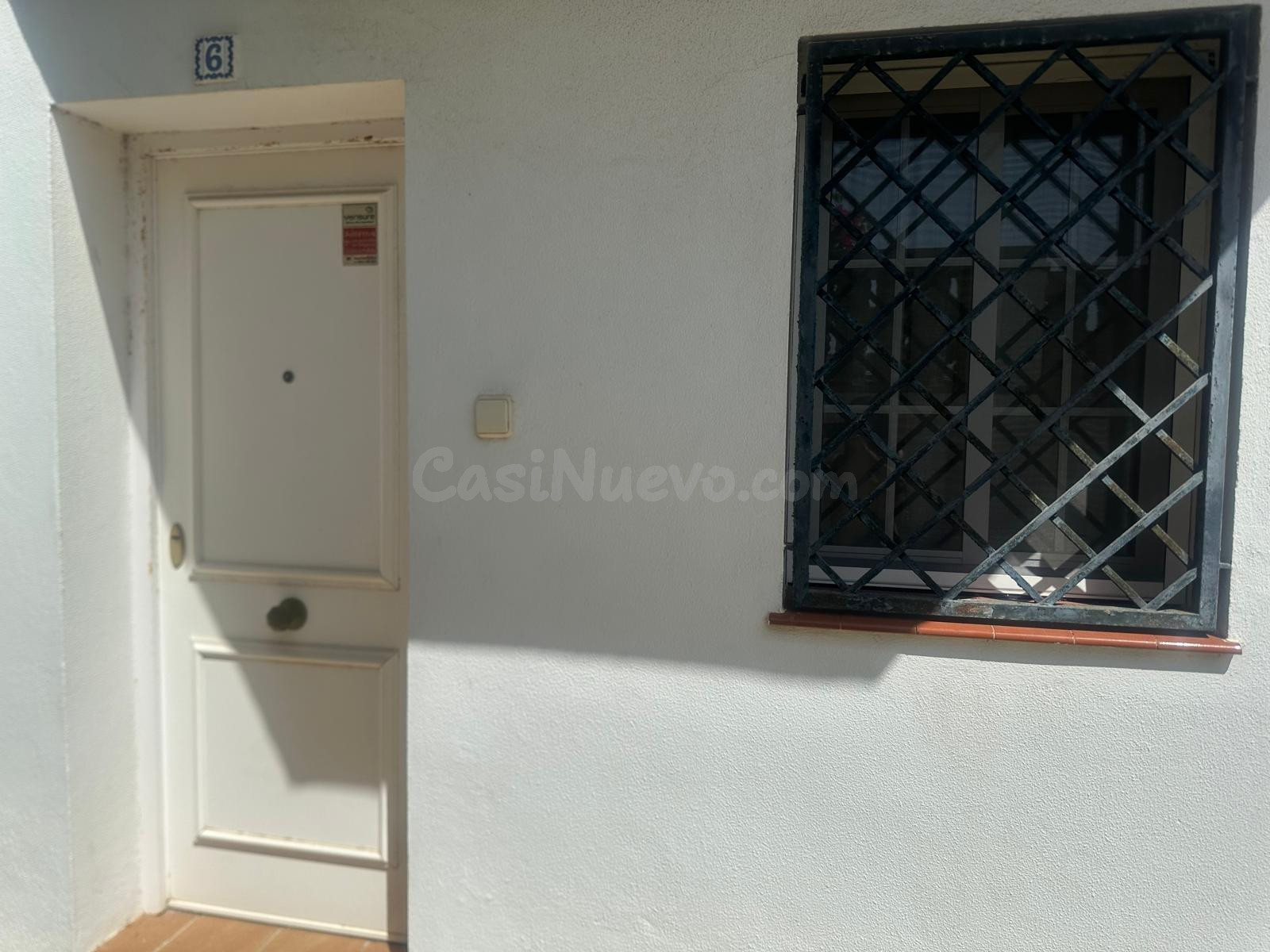Adosado a 850 metros de la playa de La Barrosa con plaza de garaje - foto 5
