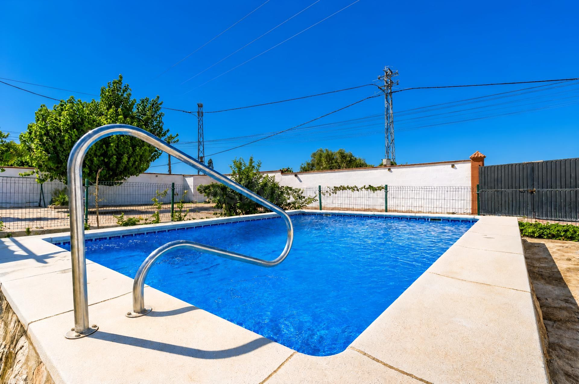 Chalet con piscina y apartamento independiente en parcela de - foto 5