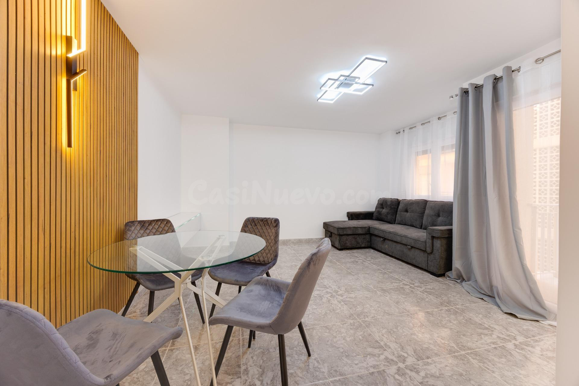 Apartamento en primera linea de Playa del cura con vistas al mar! - foto 4