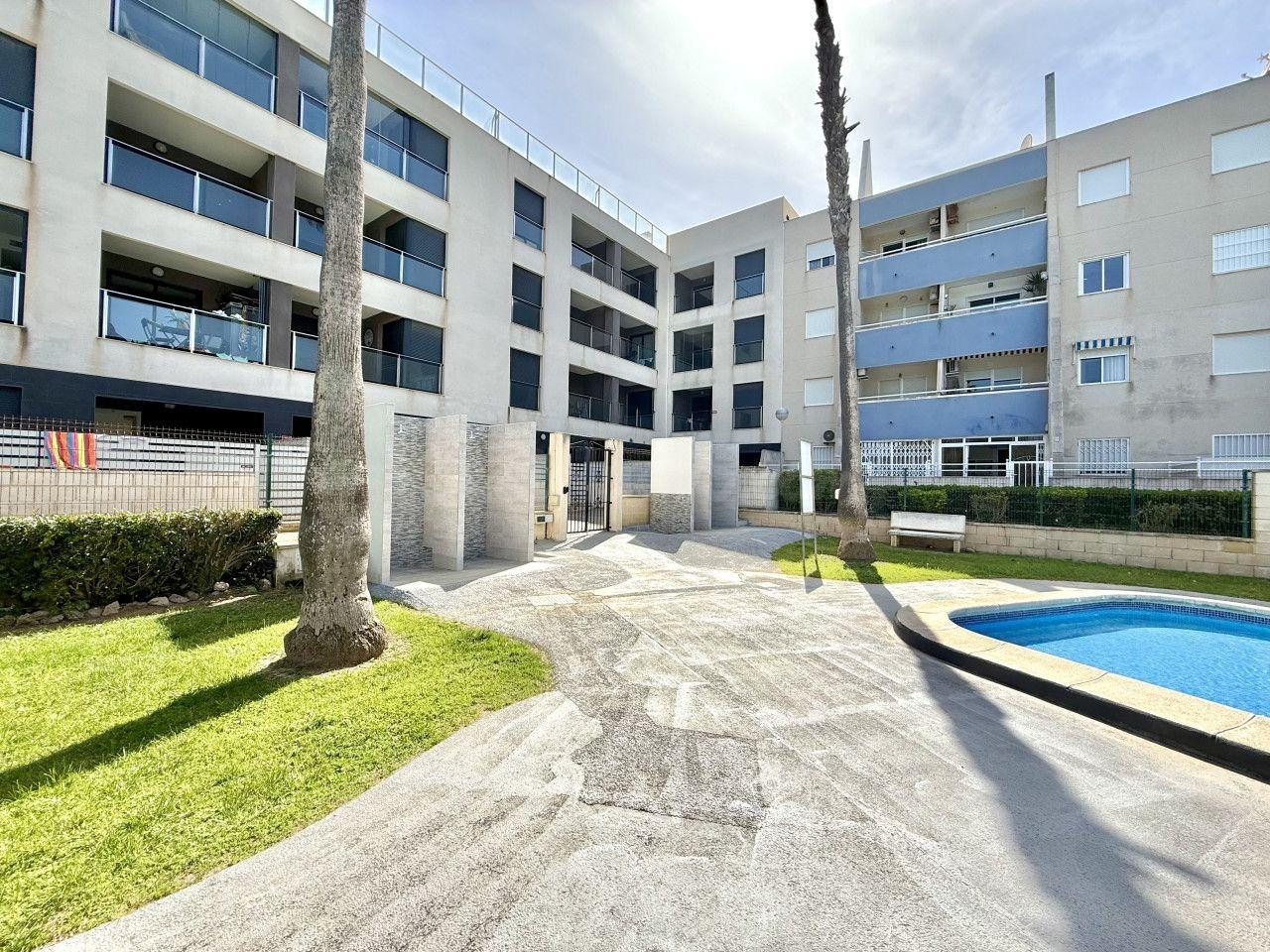 Estupendo apartamento a pocos metros de la playa - foto 3
