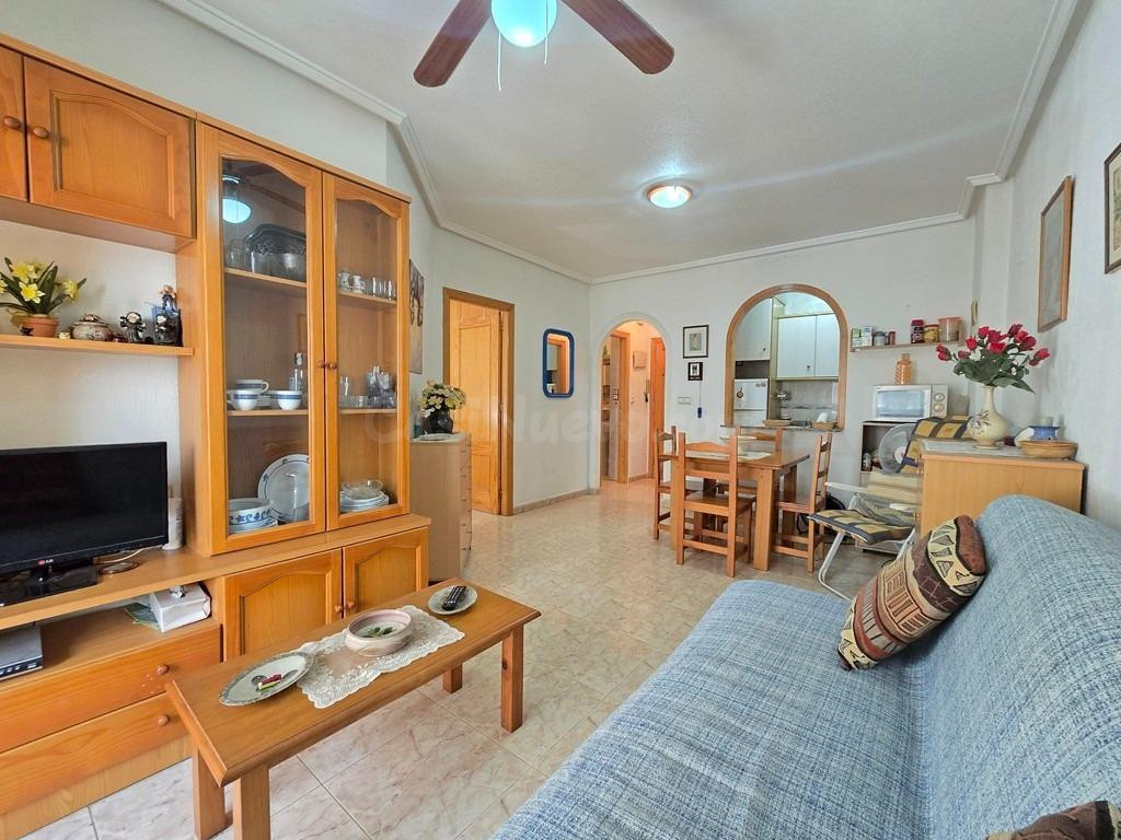Apartamento para entrar a vivir en el centro de Torrevieja