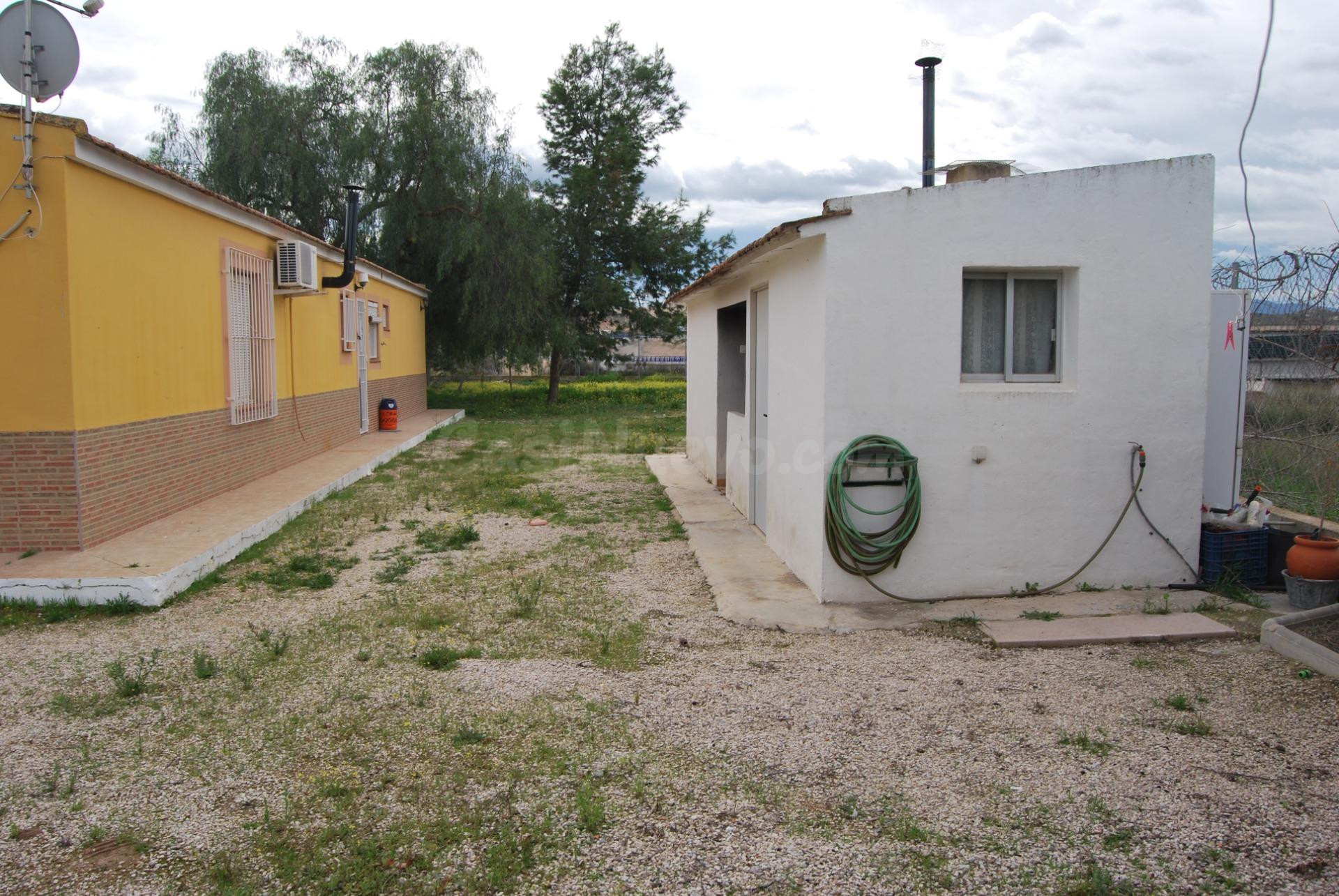 Amplia Casa con Terreno en Sangonera la Seca - foto 5