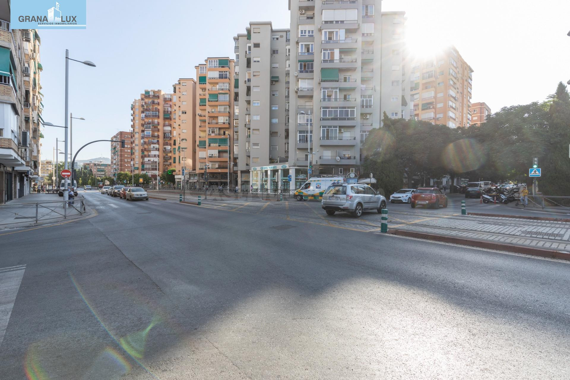 Fantástico piso en calle Palencia - foto 3