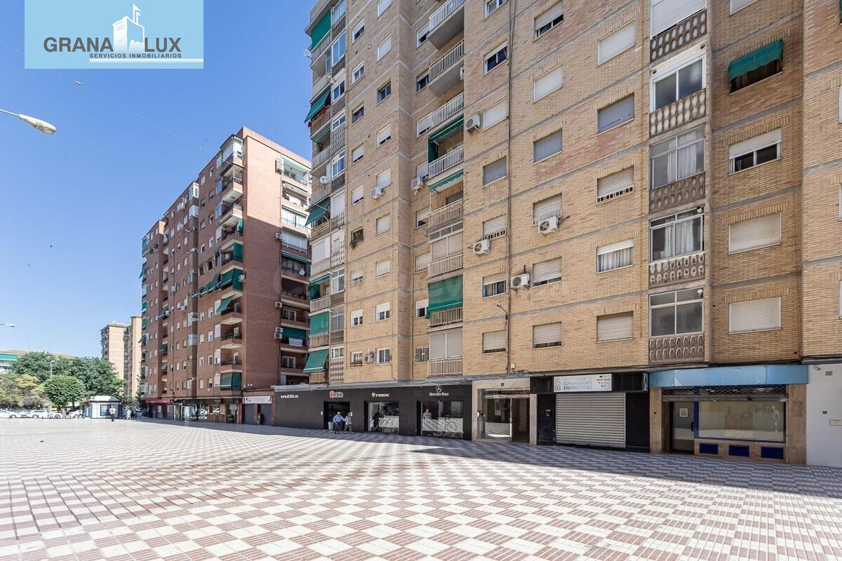 Piso de 3 dormitorios con terraza en plena zona Fontiveros