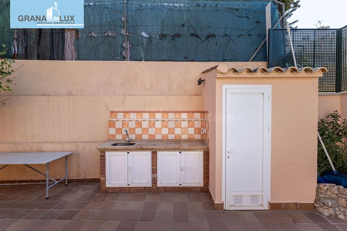 EXCLUSIVO CHALET INDIVIDUAL EN HUÉTOR VEGA - foto 4