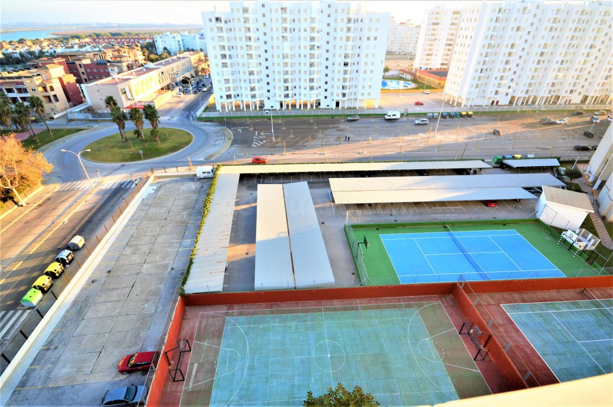 ALQUILER EN  VALDELAGRANA hasta JUNIO 2027 - foto 2