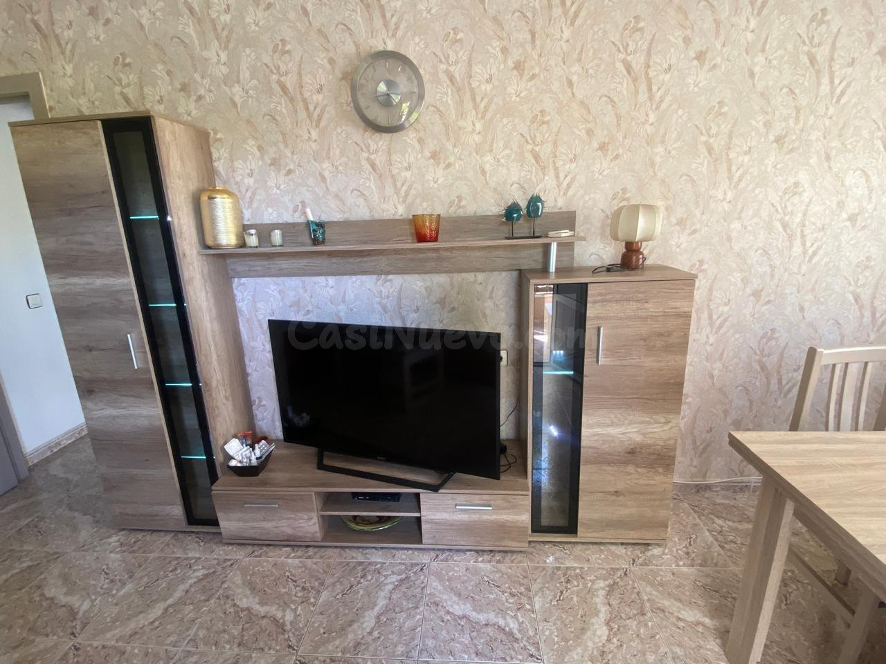 ESTUPENDO APARTAMENTO A TAN SOLO 200m DE LA PLAYA - foto 2