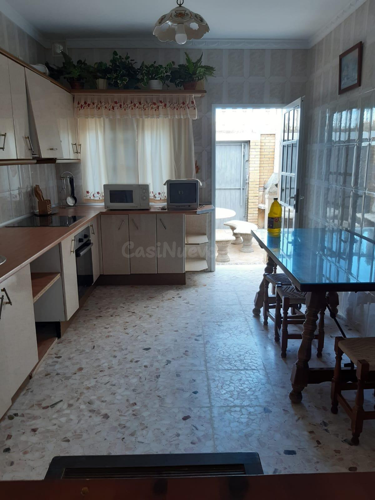 Acogedora casa de una planta en Torrecera, a solo 20 minutos de Jerez - foto 3