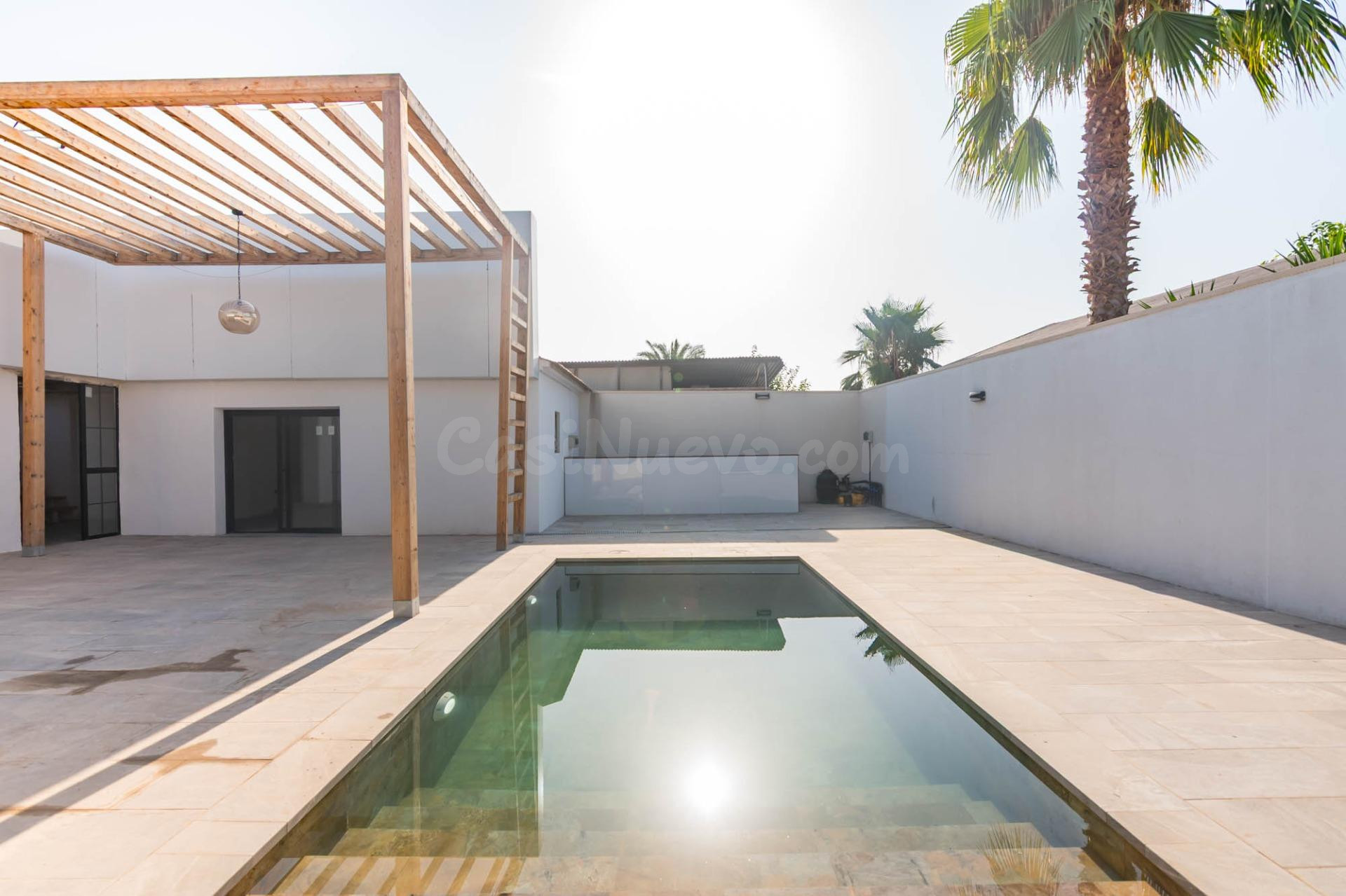 CHALET SEMI-INDEPENDIENTE CON PISCINA PRIVADA - foto 4