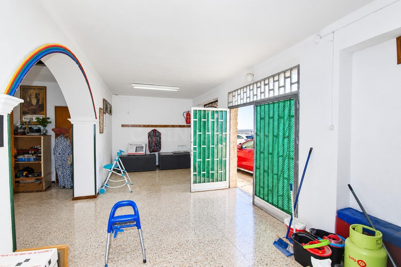 SE VENDE LOCAL INDEPENDIENTE EN EDUARDO DELAGE