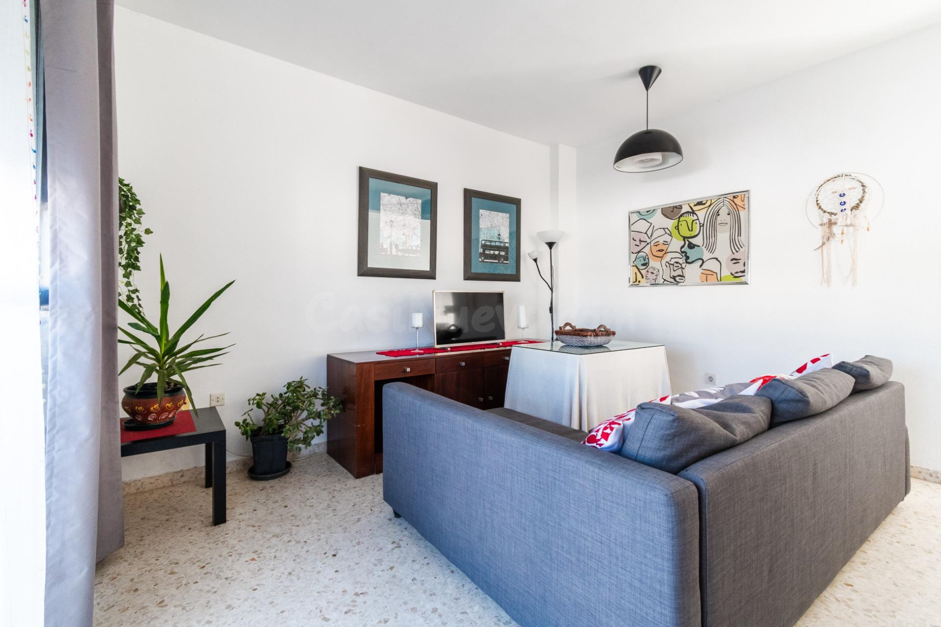Se Alquila DUPLEX En Urb Adarves (Zona el Retiro) - foto 2
