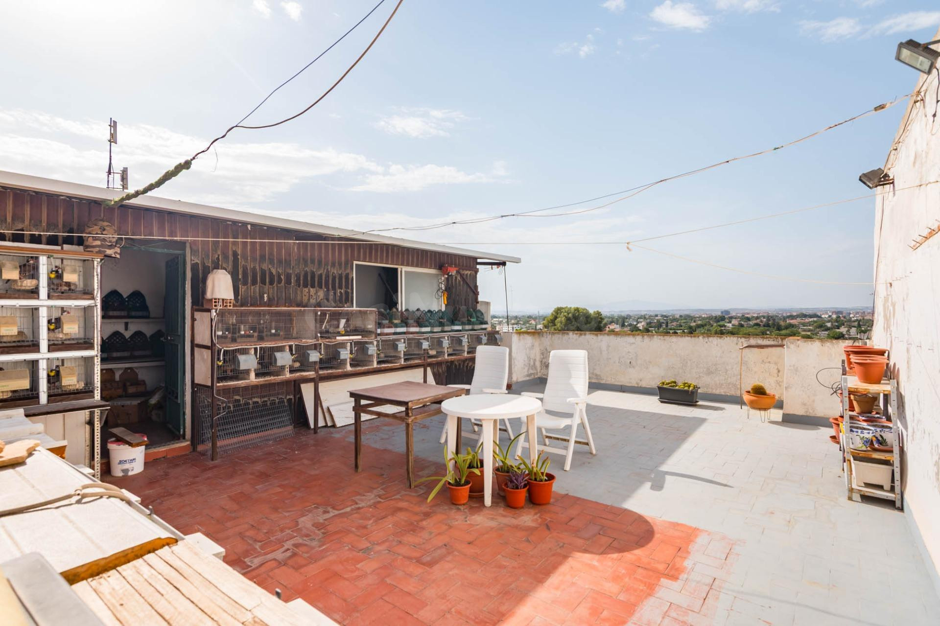 Amplia Casa en Algezares, Murcia - Ideal para Familias