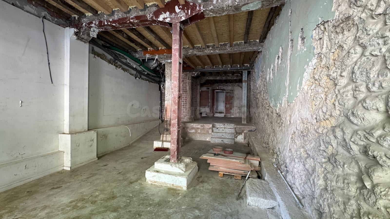 Local comercial 98m² en venta - Centro - foto 3