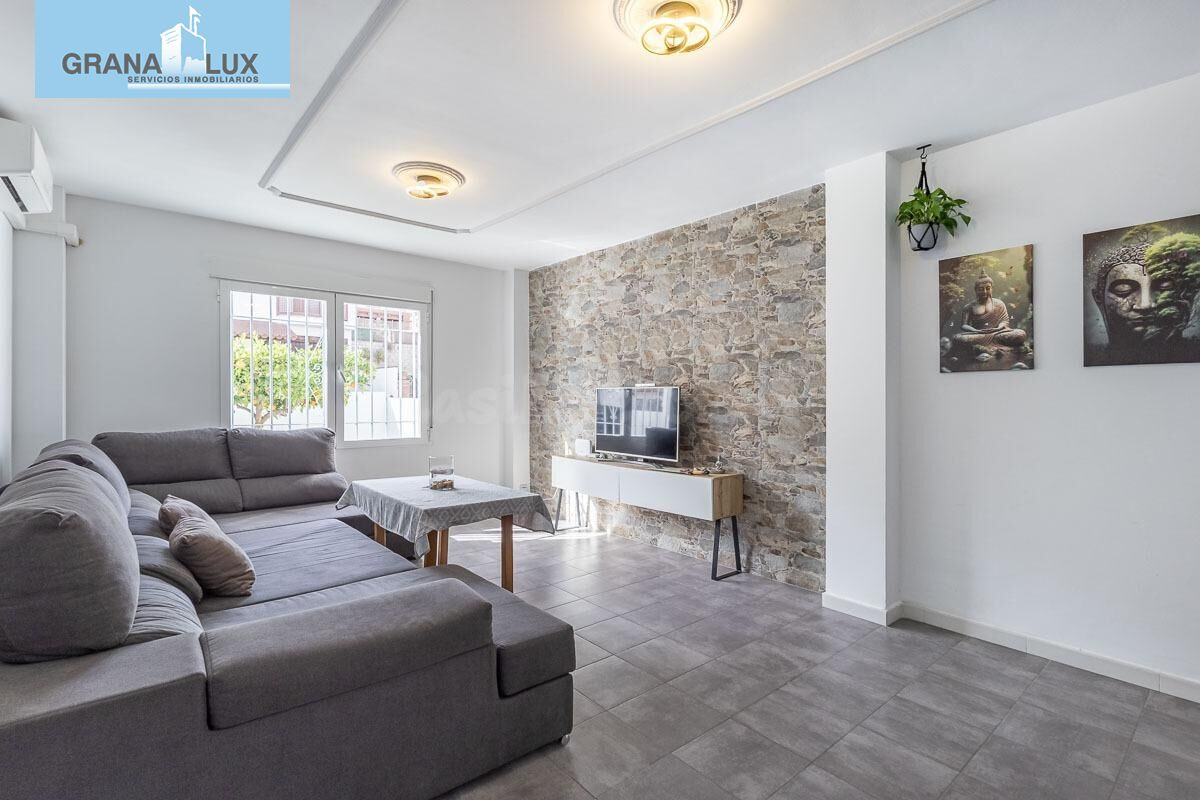 Casa en venta en Monachil (Granada) – Amplia, luminosa y con - foto 2