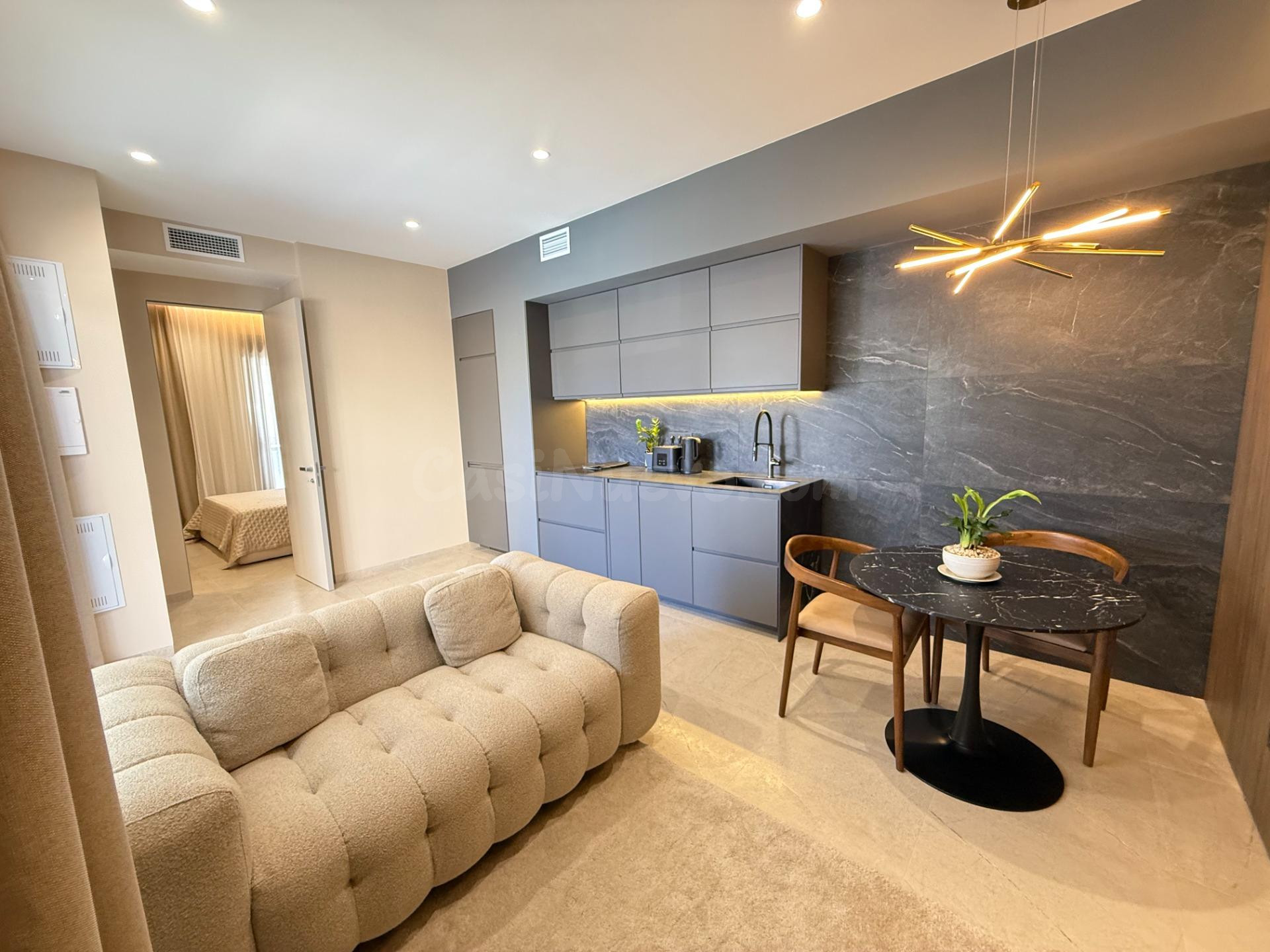 APARTAMENTO EN PLANTA BAJA TOTALMENTE REFORMADO EN EL CENTRO