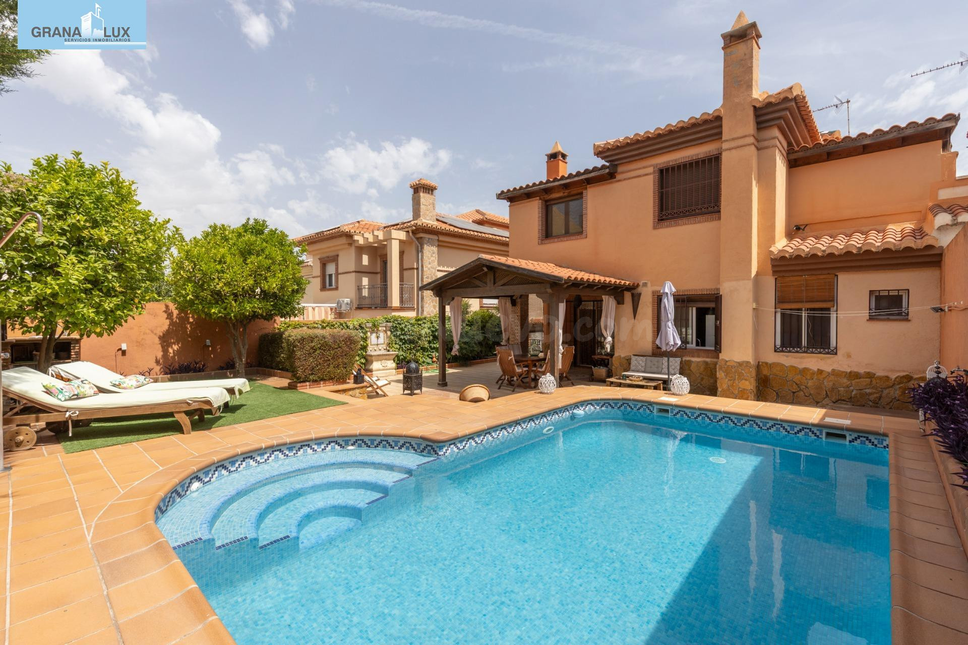 Exclusiva vivienda premium en La Zubia