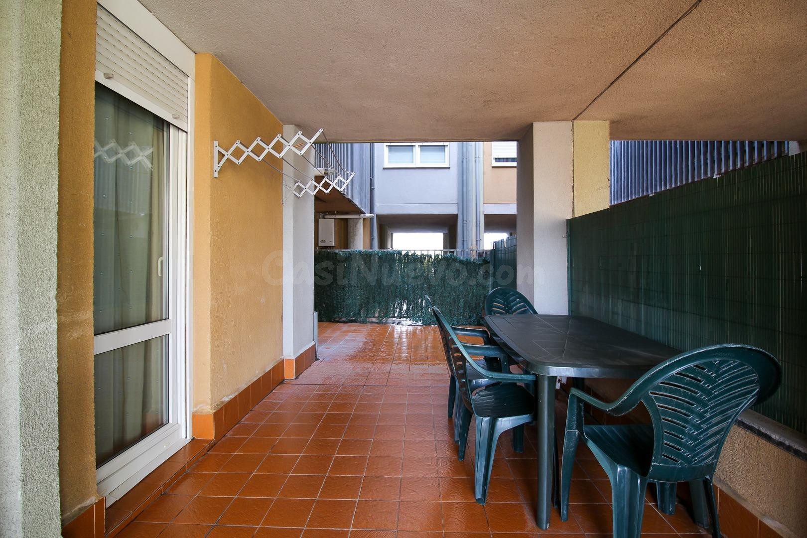 VIVIENDA CON PLAZA DE GARAJE Y TRASTERO EN BEZANA LAGO - foto 3