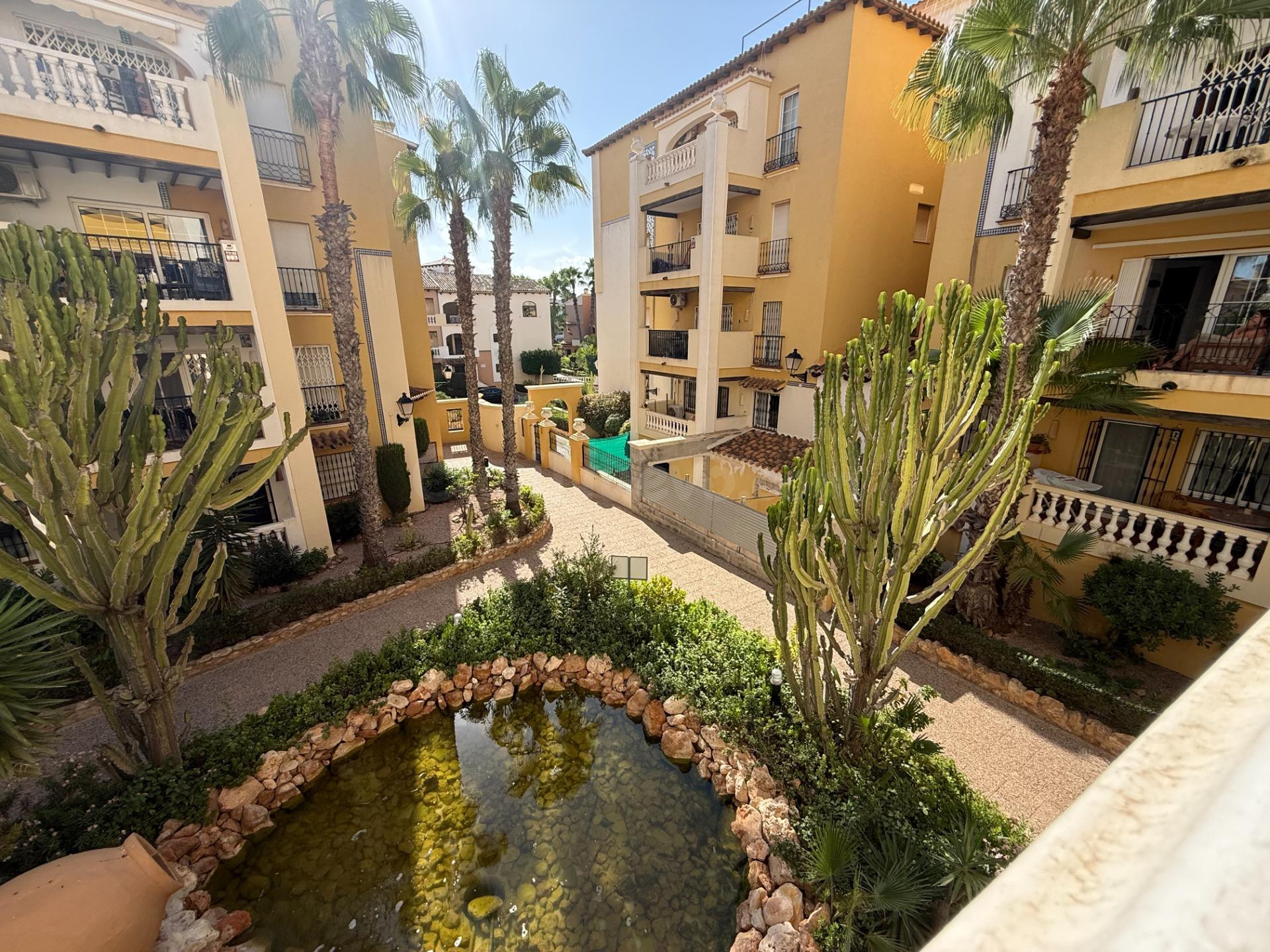 EXCLUSIVO APARTAMENTO REFORMADO EN ALDEA DEL MAR – TORREVIEJ