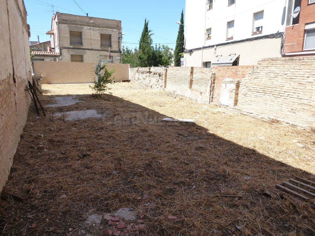 TERRENO URBANO EN POBLE SEC