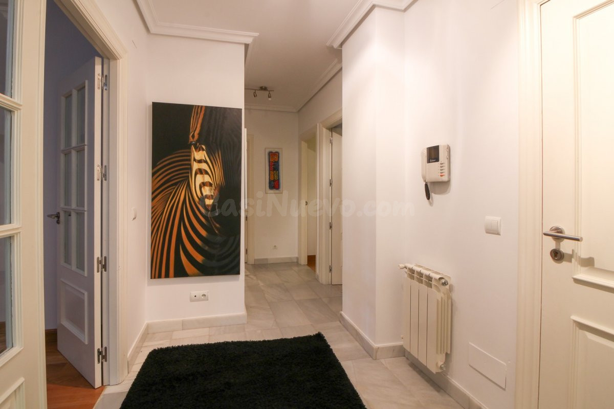 VIVIENDA CON GARAJE Y TRASTERO EN EL CENTRO DE SANTANDER - foto 3