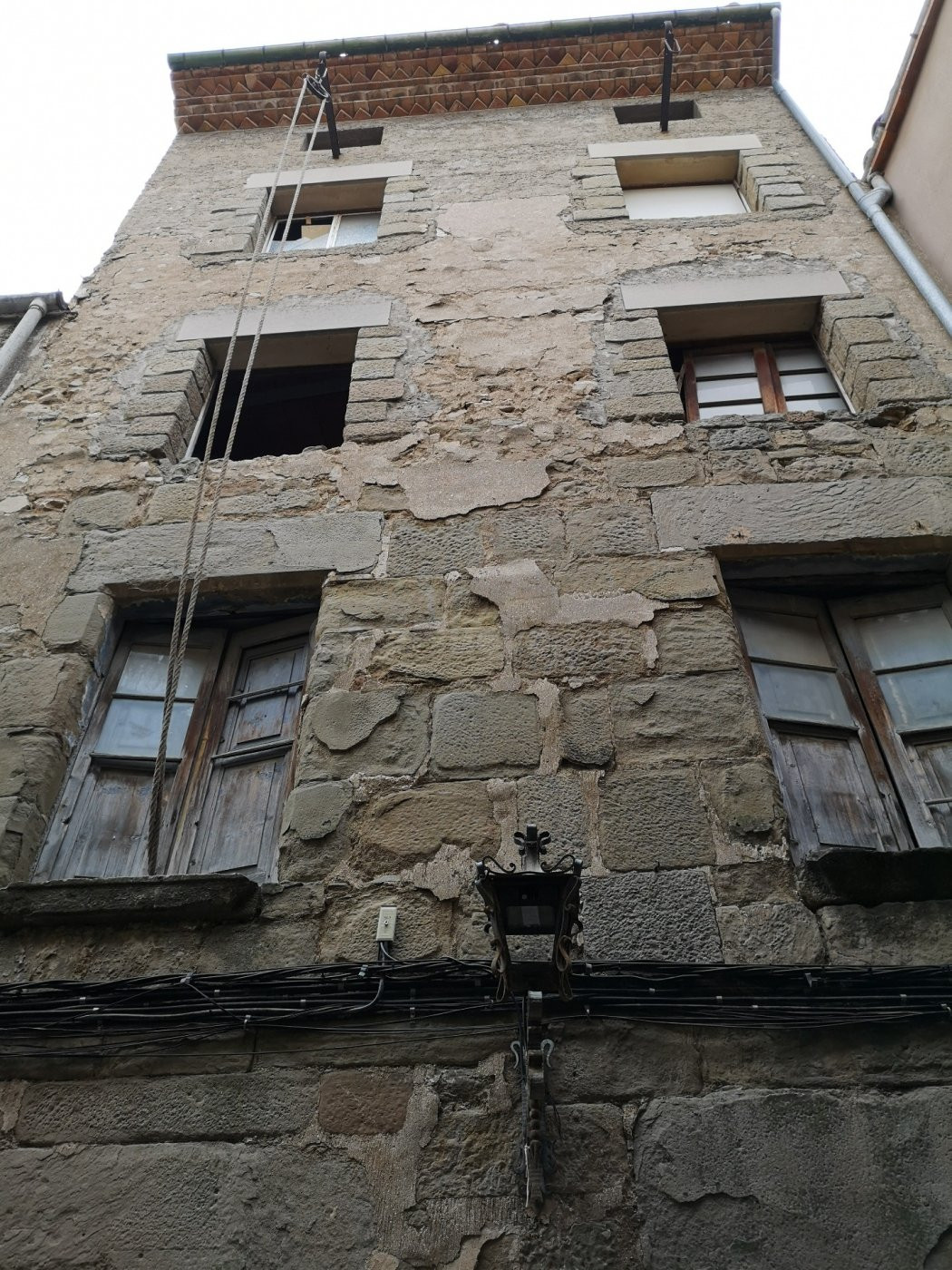 VENTA CASA EN TORÀ CENTRO PARA REHABILITAR