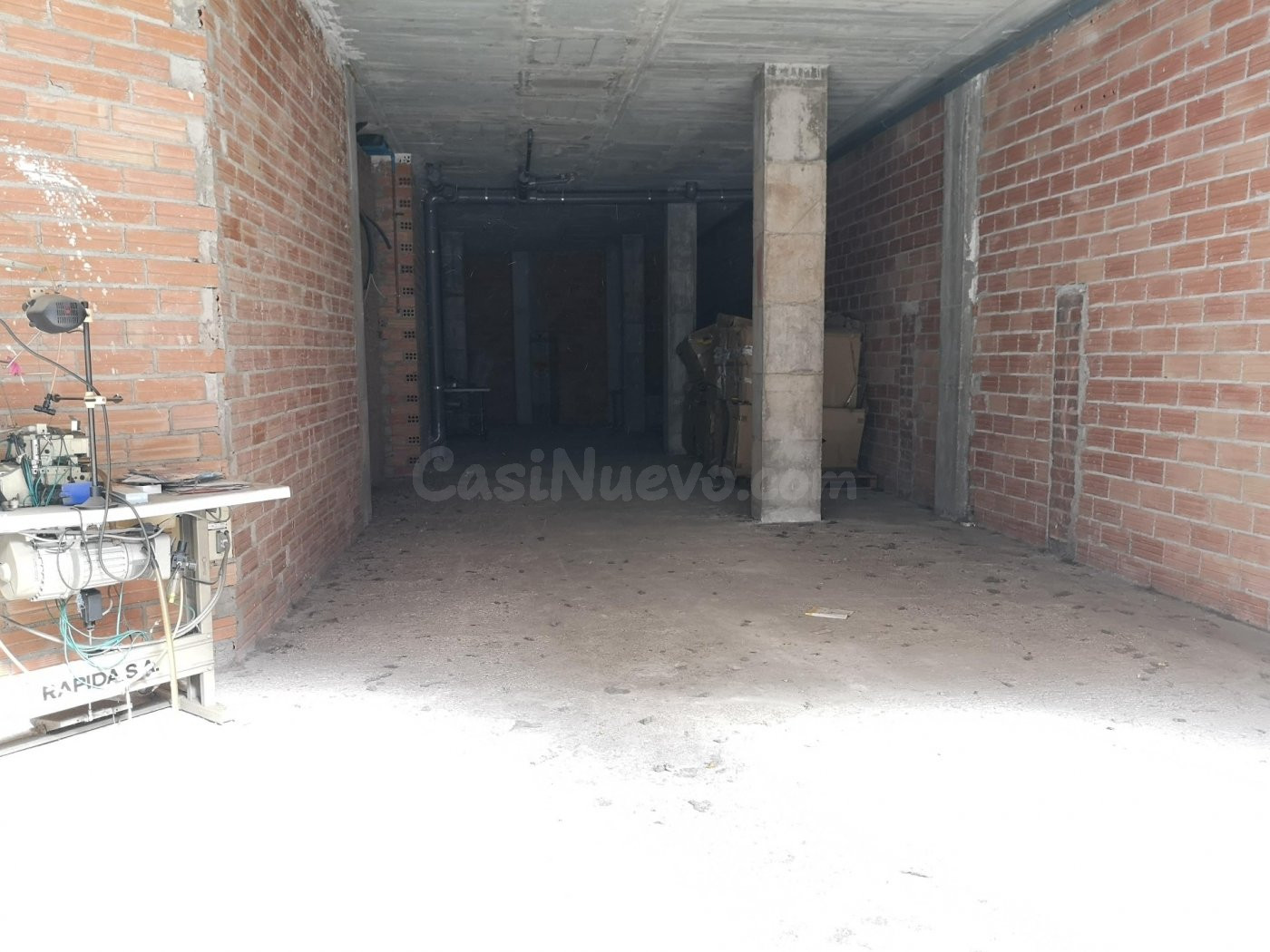 VENTA LOCAL COMERCIAL EN POBLE SEC 134M2!!