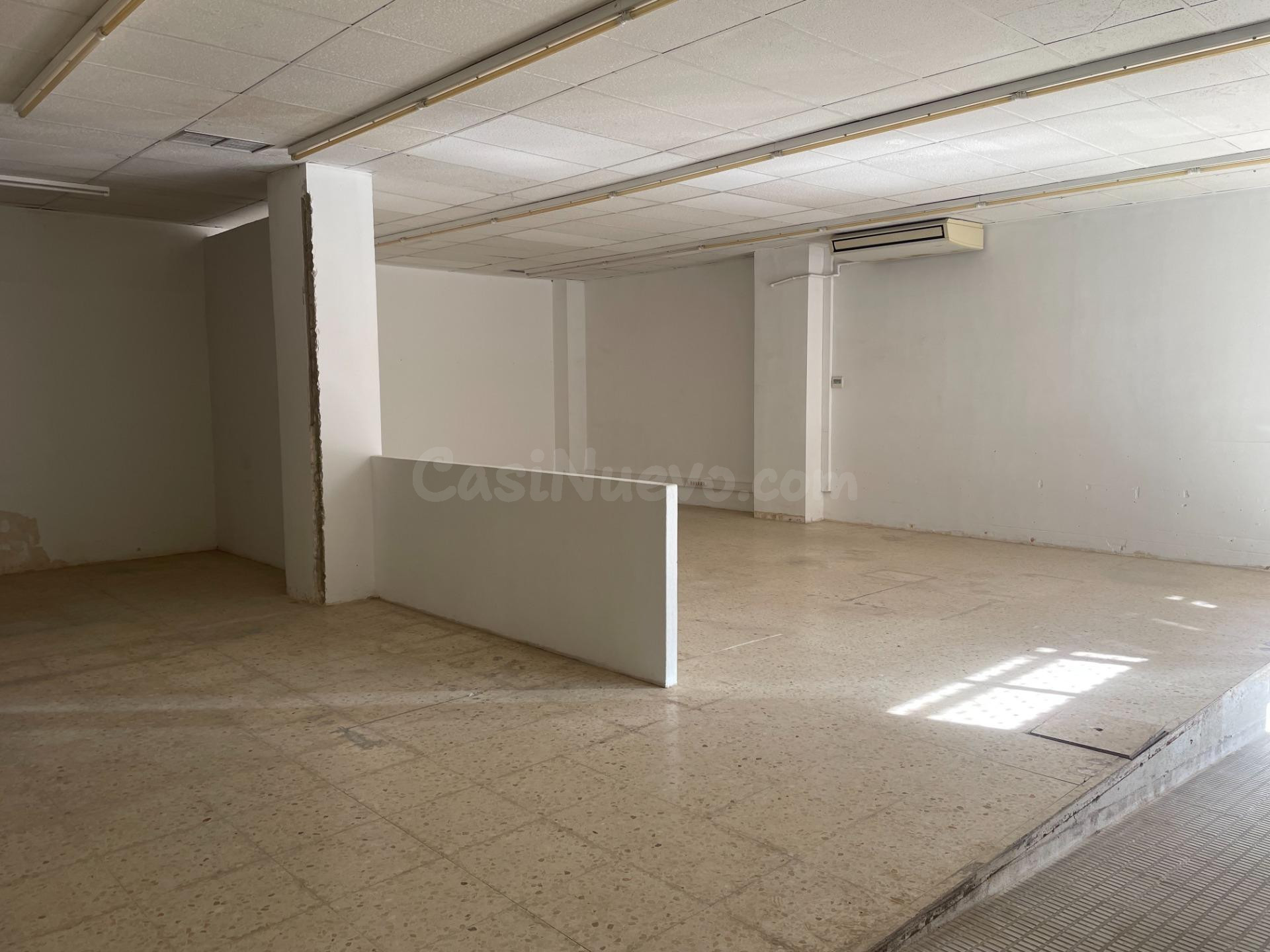 ALQUILER LOCAL EN VILANOVA DEL CAMÍ ZONA CENTRO - foto 5