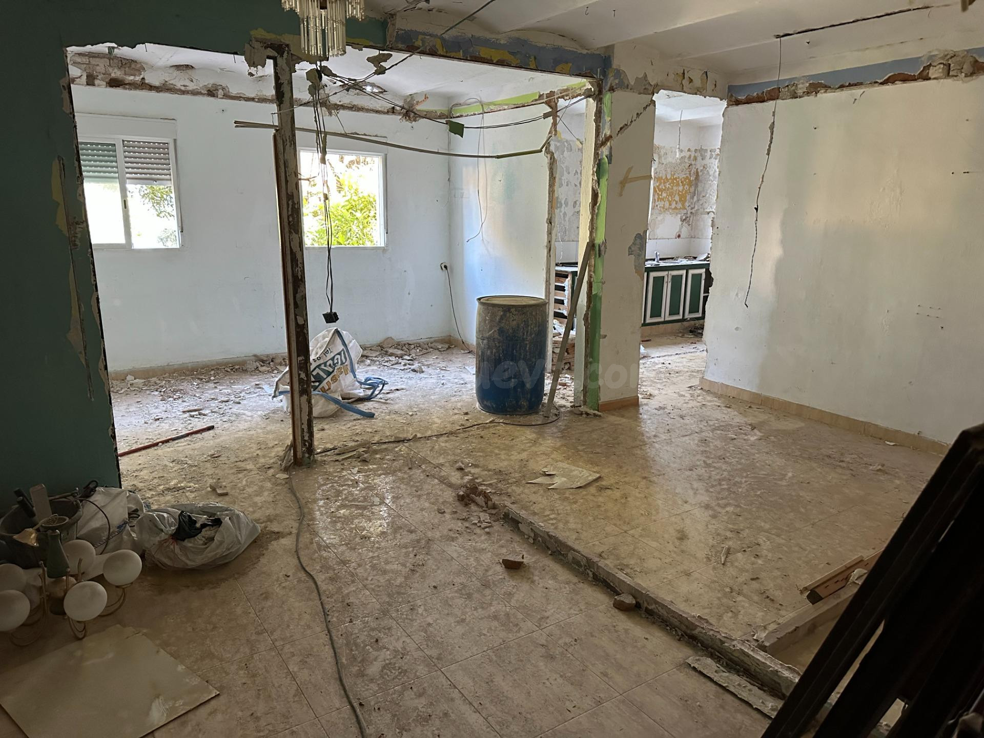 VENTA EDIFICIO EN CAPELLADES ZONA CENTRO MUCHAS POSIBILIDADE - foto 4