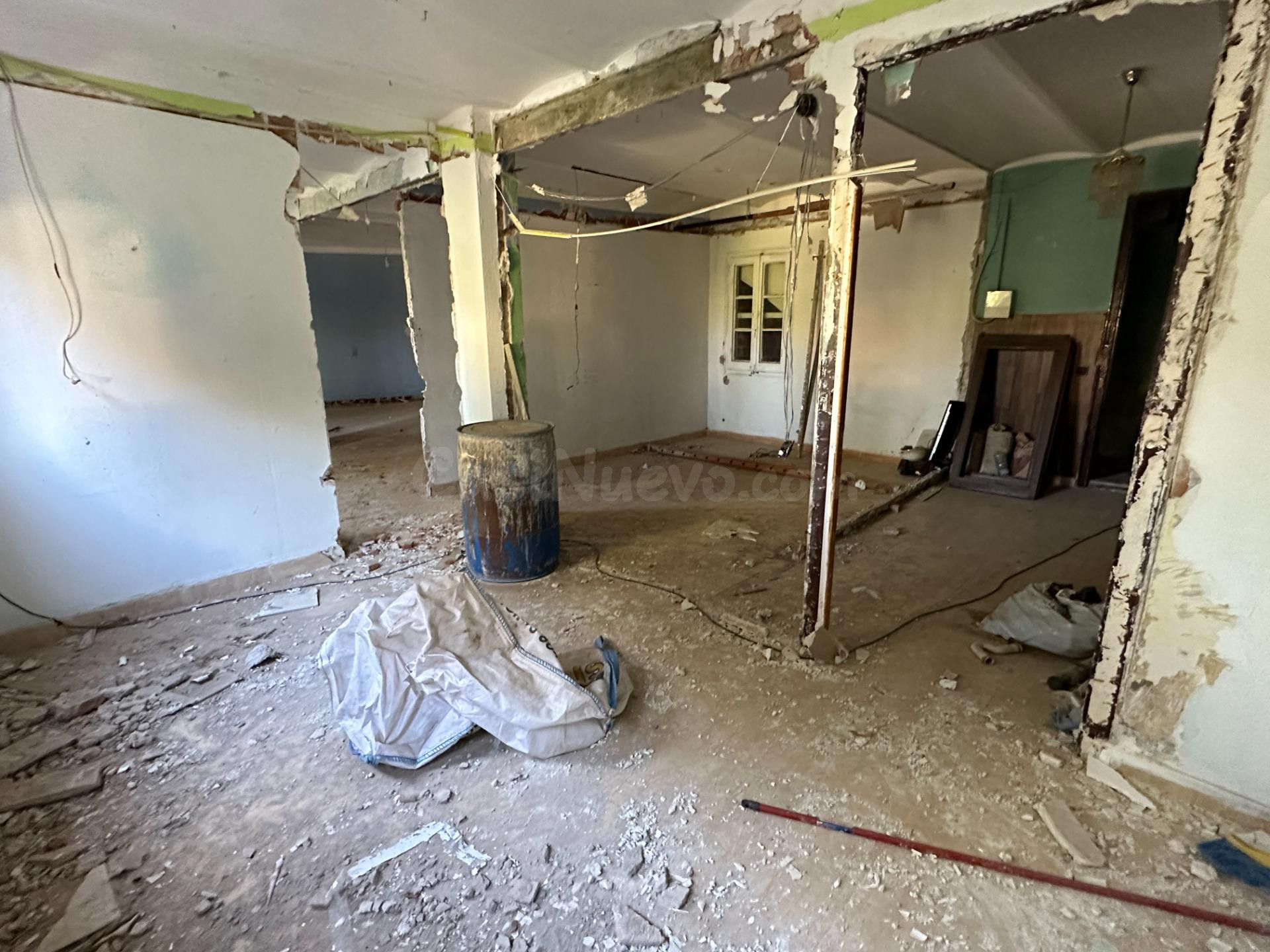 VENTA EDIFICIO EN CAPELLADES ZONA CENTRO MUCHAS POSIBILIDADE - foto 5